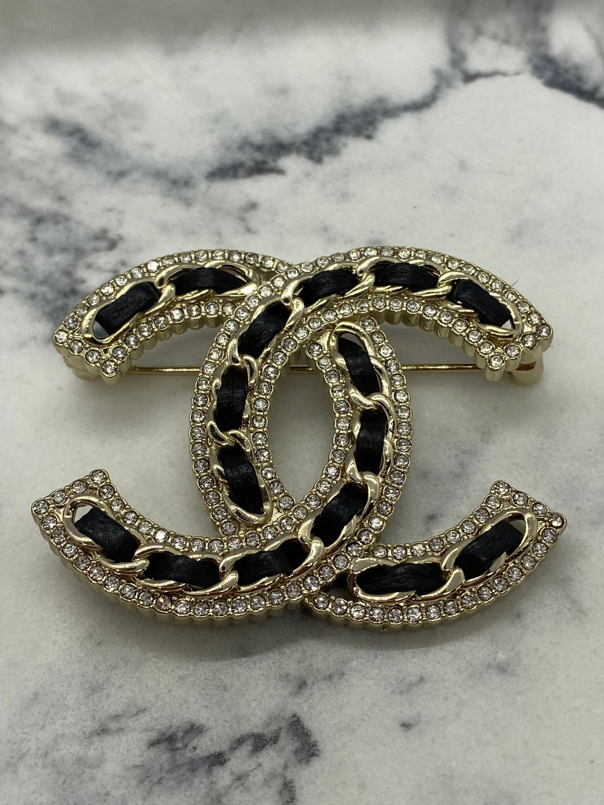 CHANEL CC Leather Trim Brooch Pin - Pre owned