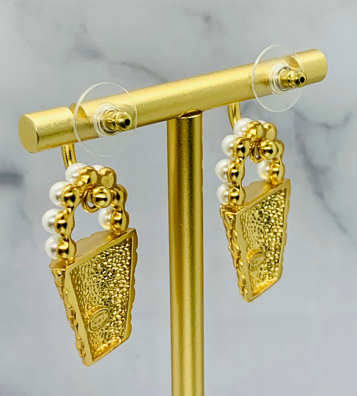 CHANEL CC Vintage Basket Earrings - USED