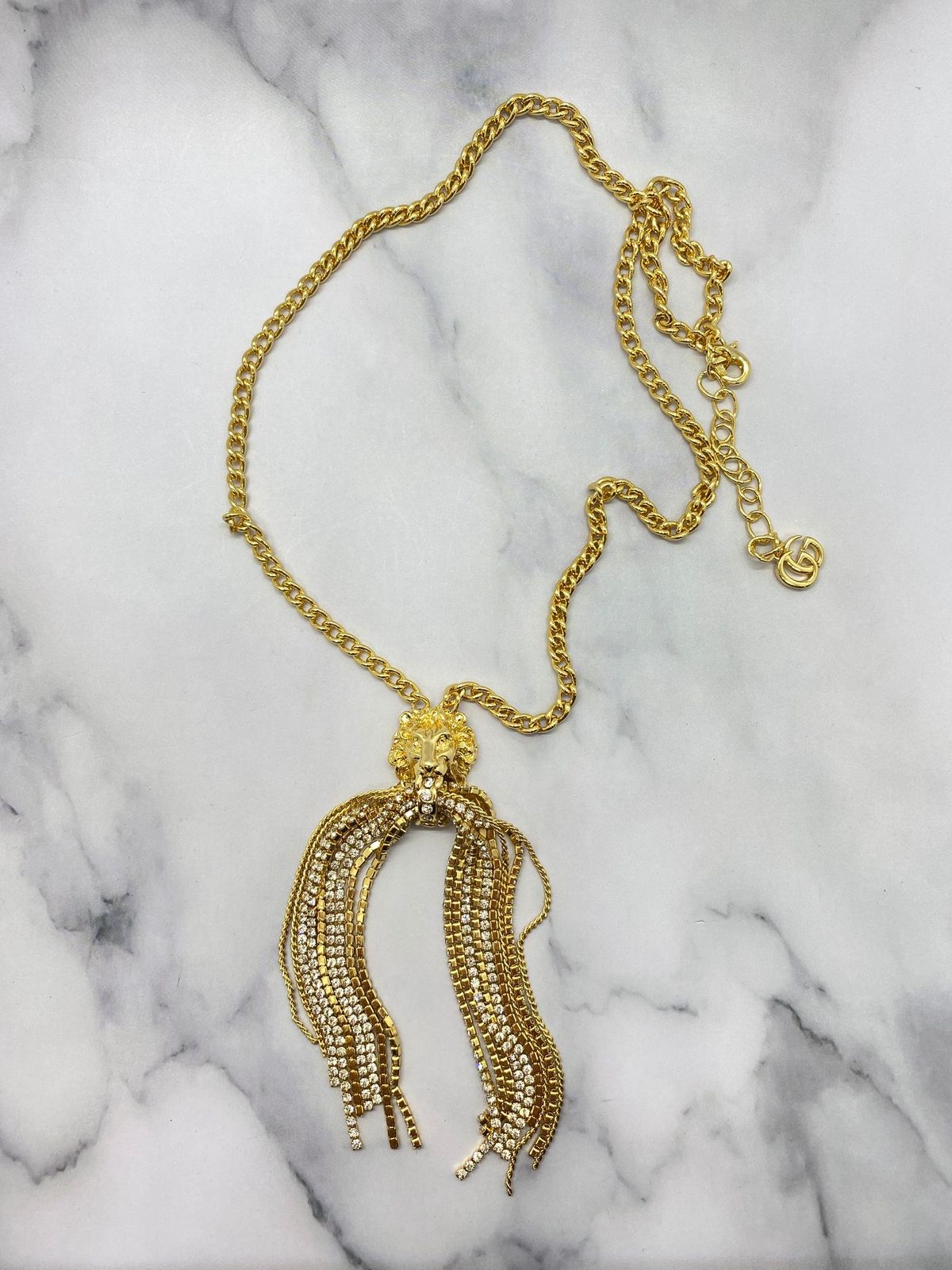 GUCCI Gold Crystal Lion Fringe Necklace - Pre owned