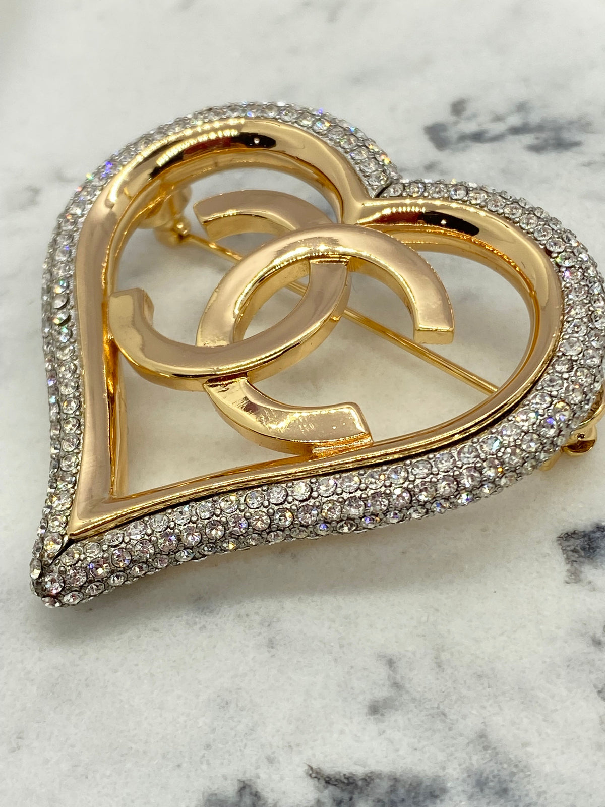 CHANEL CC Gold Tone Rhinestone Heart Shaped Brooch Pin - Pre owned
