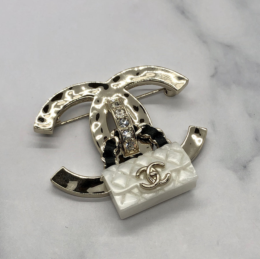 CHANEL CC Bag Rhinestone Brooch Pin - Pre owned