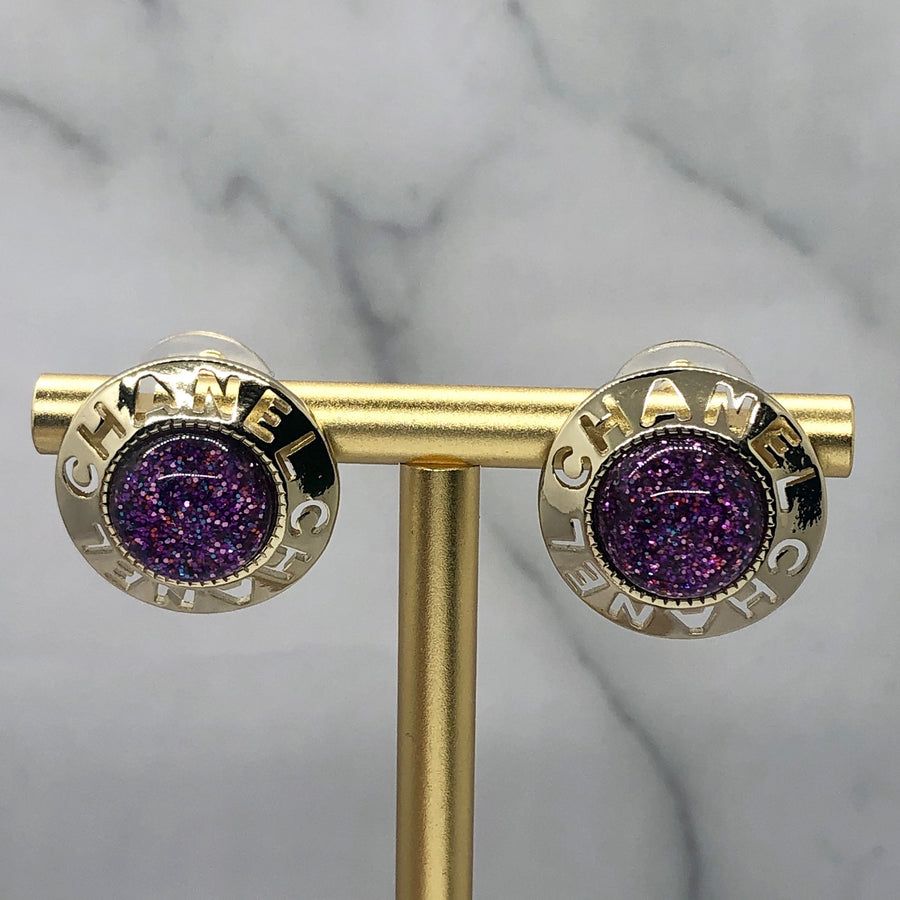 CHANEL CC Purple Monogram Earrings - Pre owned