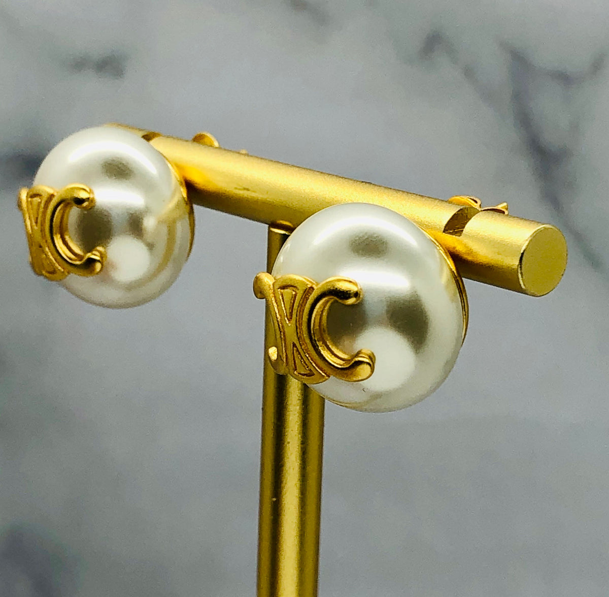 CELINE Large Pearl Monogram Earrings - Pre owned