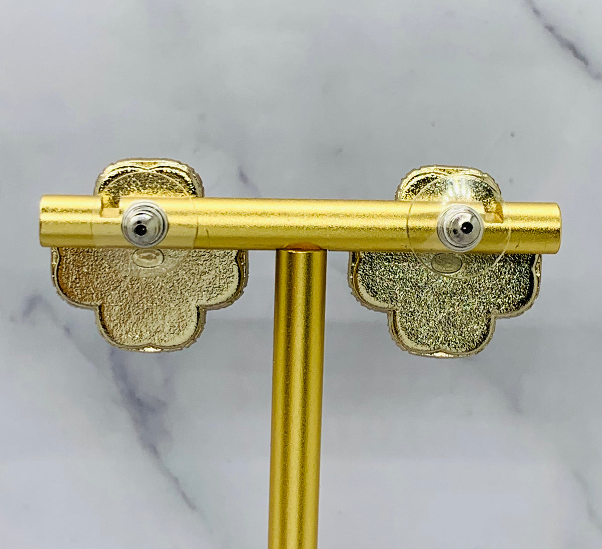 CHANEL CC Clover Rhinestone Earrings - Pre owned