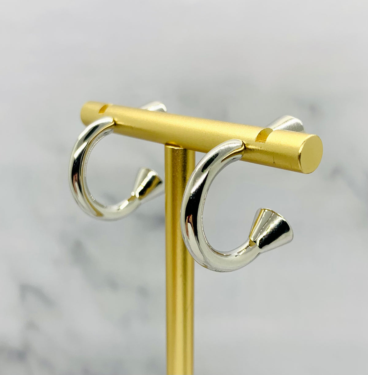 BOTTEGA VENETA Silver Ellipse Hoop Earrings - Pre owned
