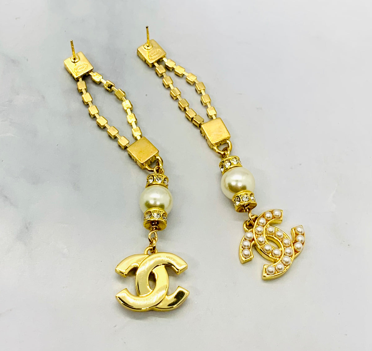 CHANEL CC Rhinestone Pendant Earrings - USED
