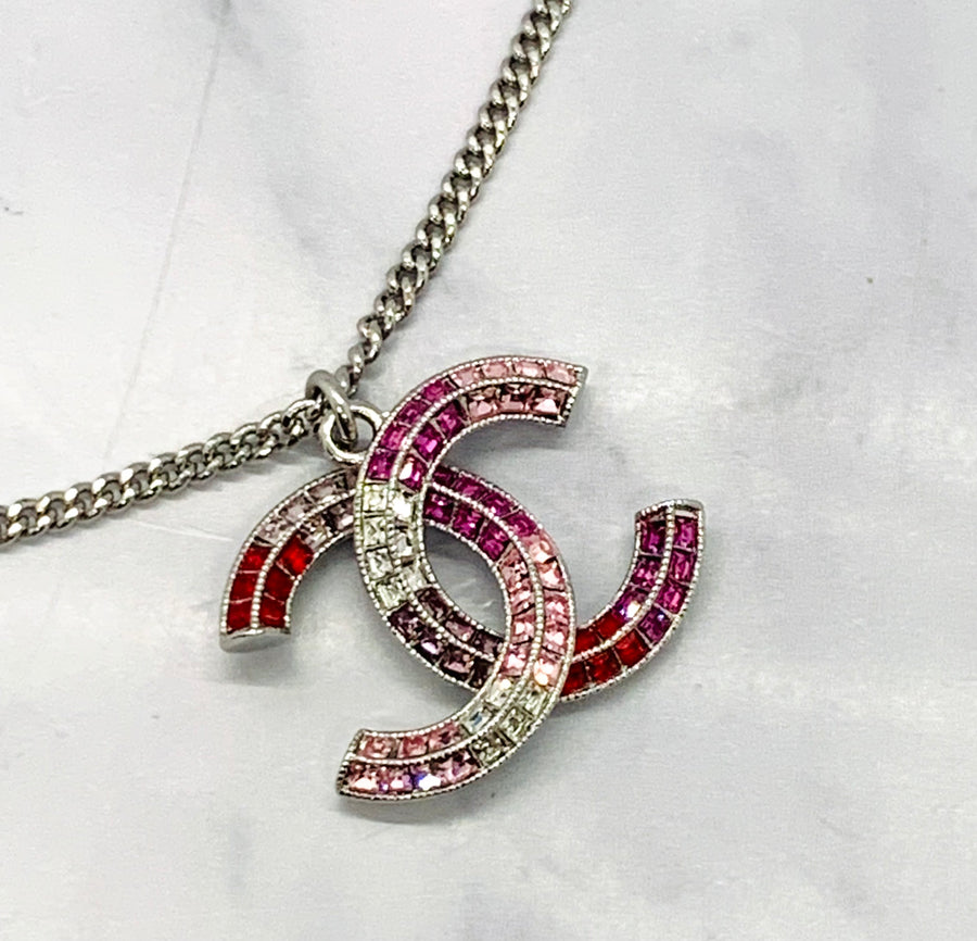 CHANEL CC Pink Rhinestone Necklace - USED