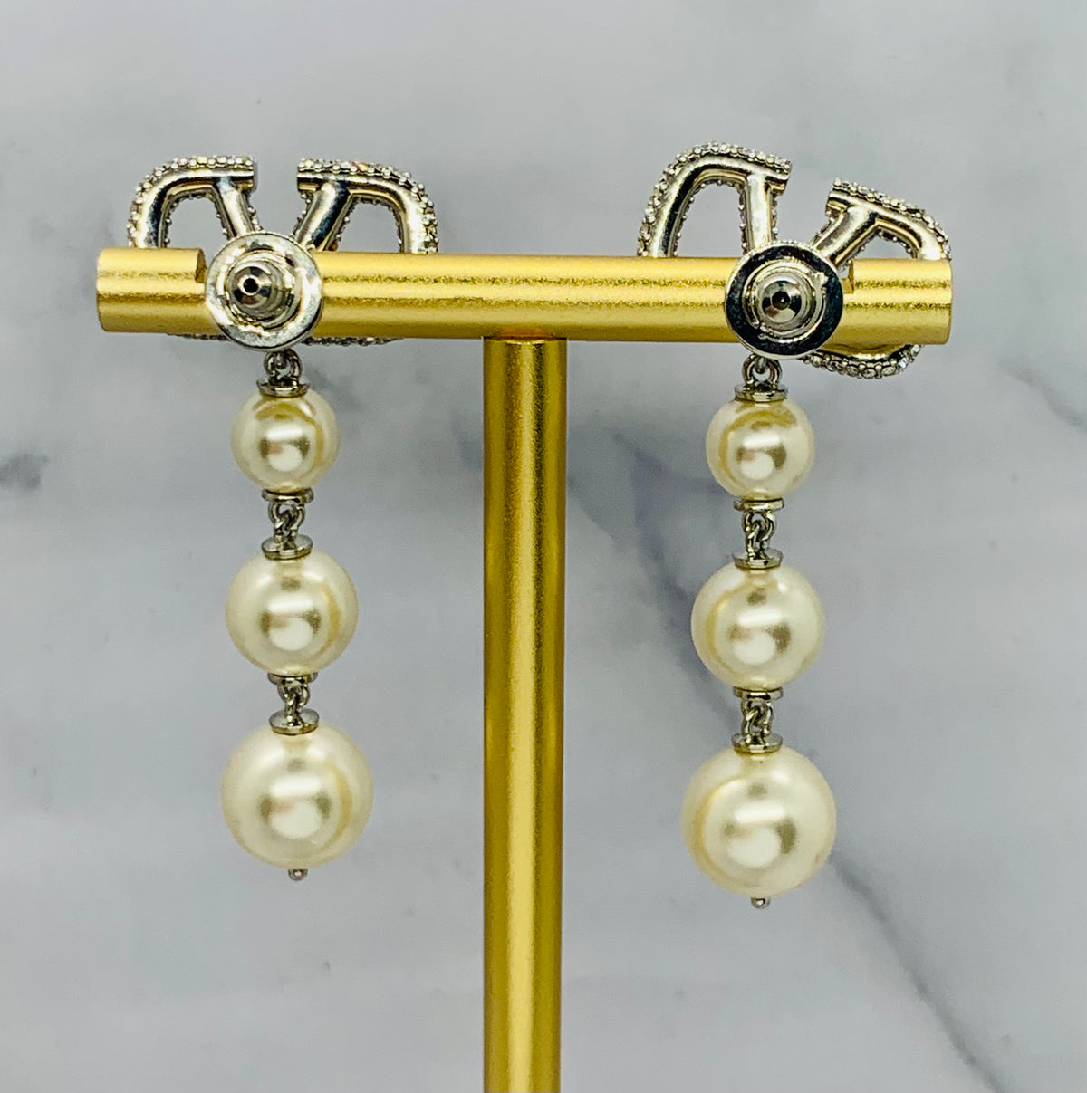 VALENTINO Pearl Pendant Earrings - Pre owned