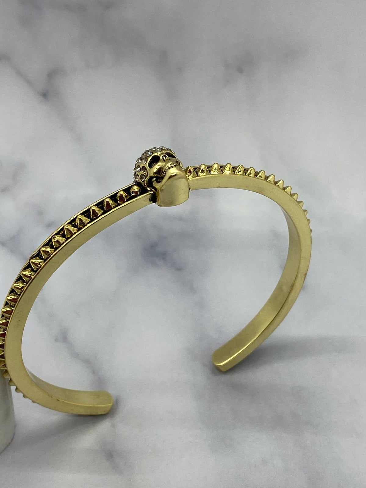 ALEXANDER MCQUEEN Skull Cuff Bracelet - Pre owned