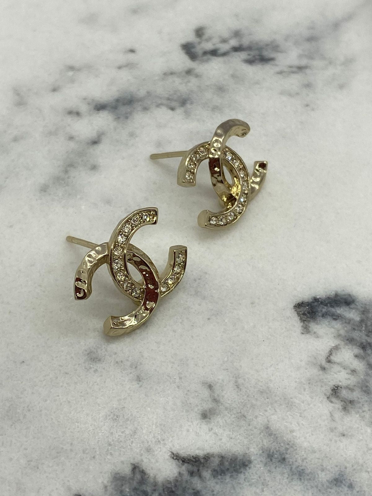 CHANEL CC Gold Tone Rhinestone Small Earrings - Pre owned