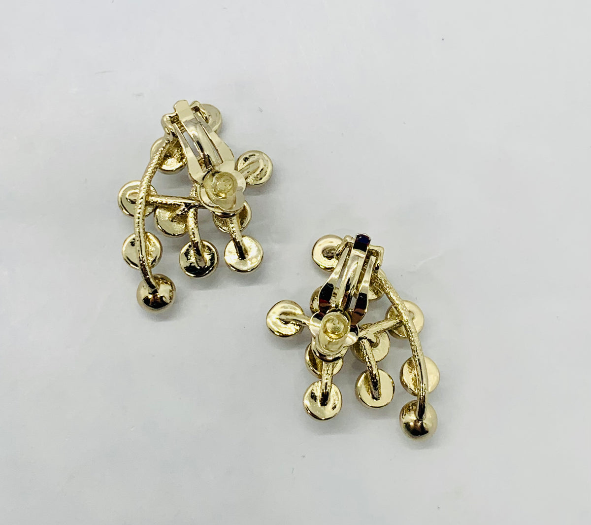 CHRISTIAN DIOR Rhinestone Cluster Clip On Earrings - Pre owned