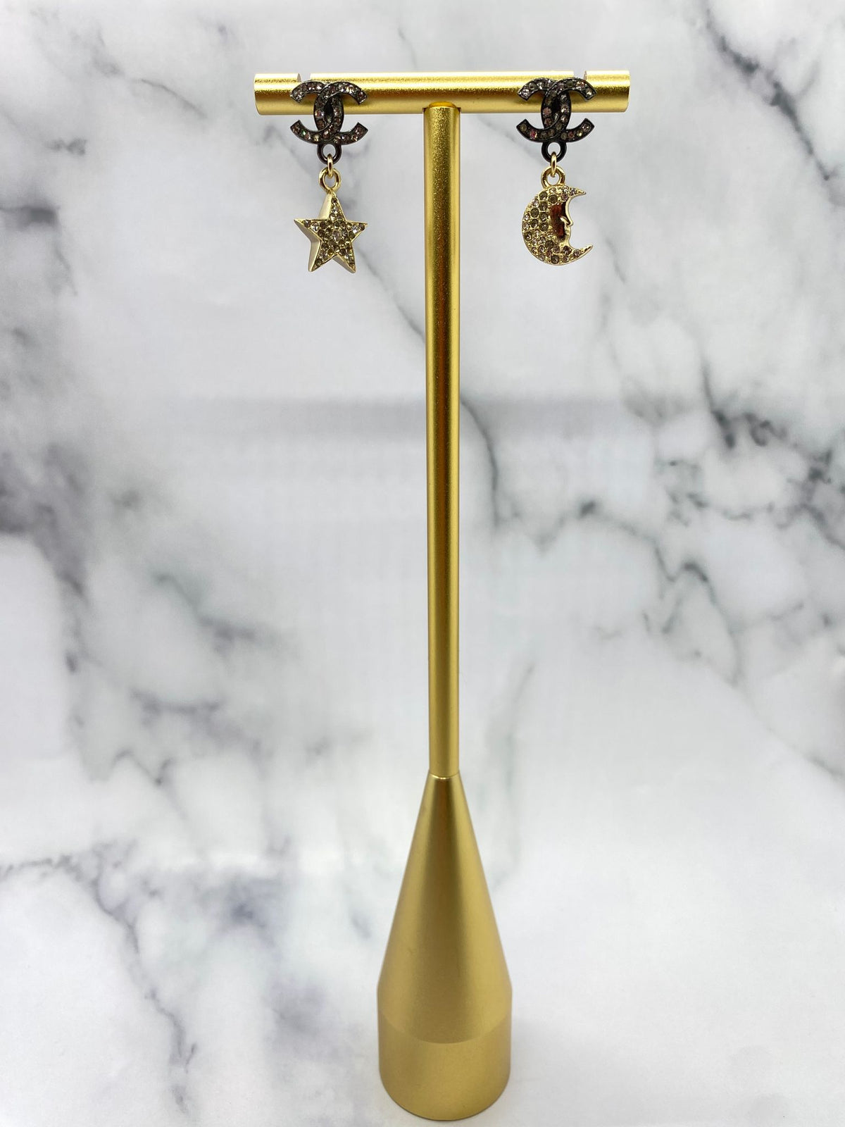 CHANEL CC Sun & Moon Earrings - Pre owned