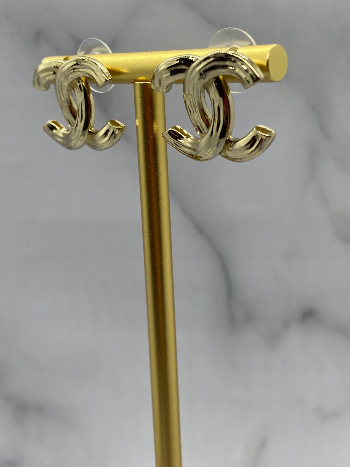 CHANEL CC Gold Tone Small Earrings - Pre owned