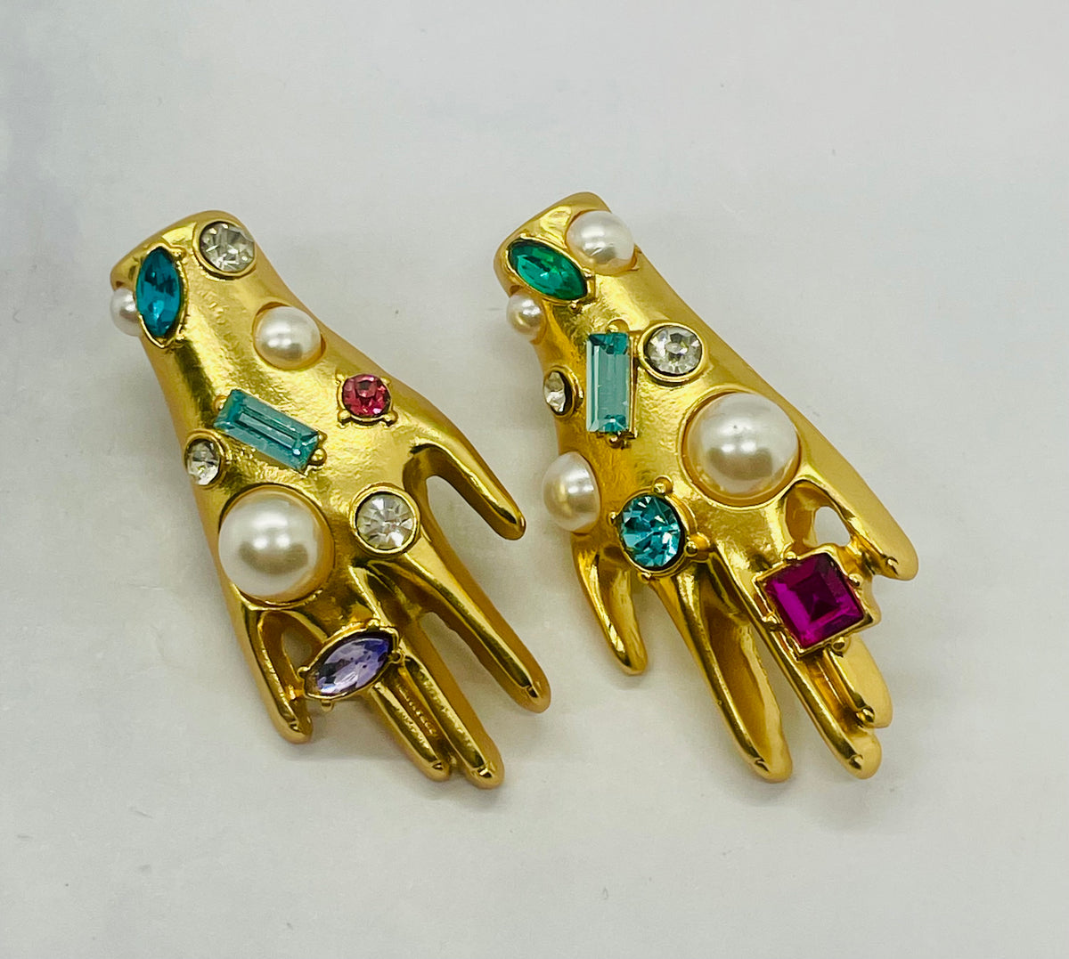 SCHIAPARELLI Bejeweled Hands Statement Earrings - Pre owned