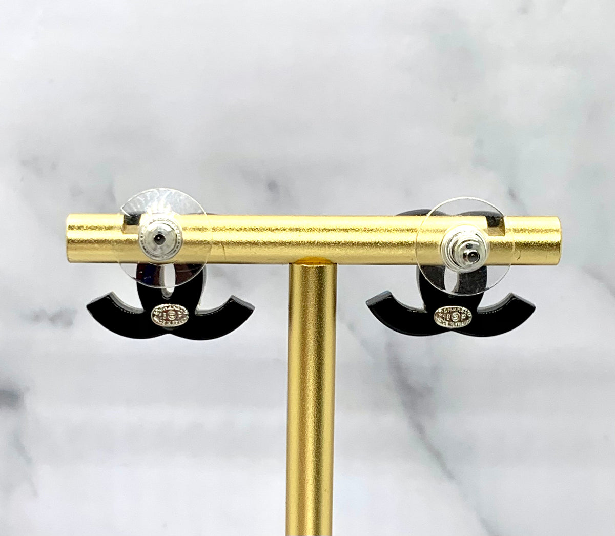 CHANEL CC 2018 Plastic Earrings - USED