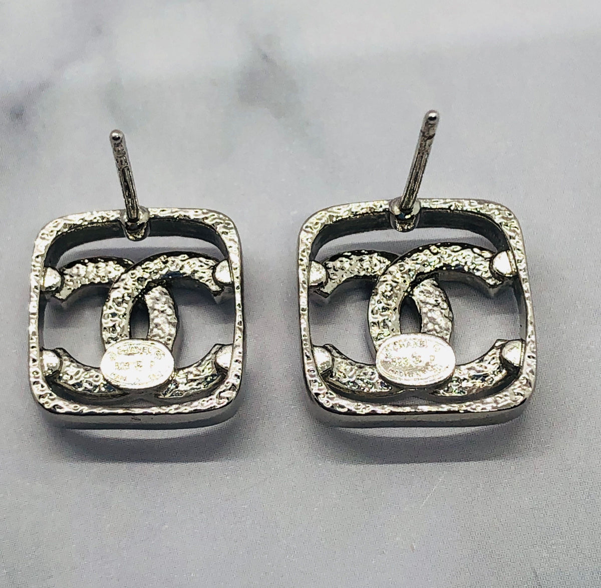 CHANEL CC Silver Tone Square Rhinestone Earrings - Pre owned