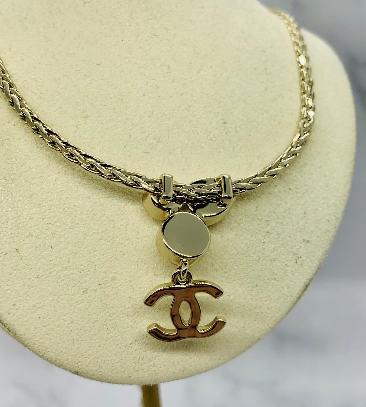 CHANEL CC Rhinestone Necklace - USED