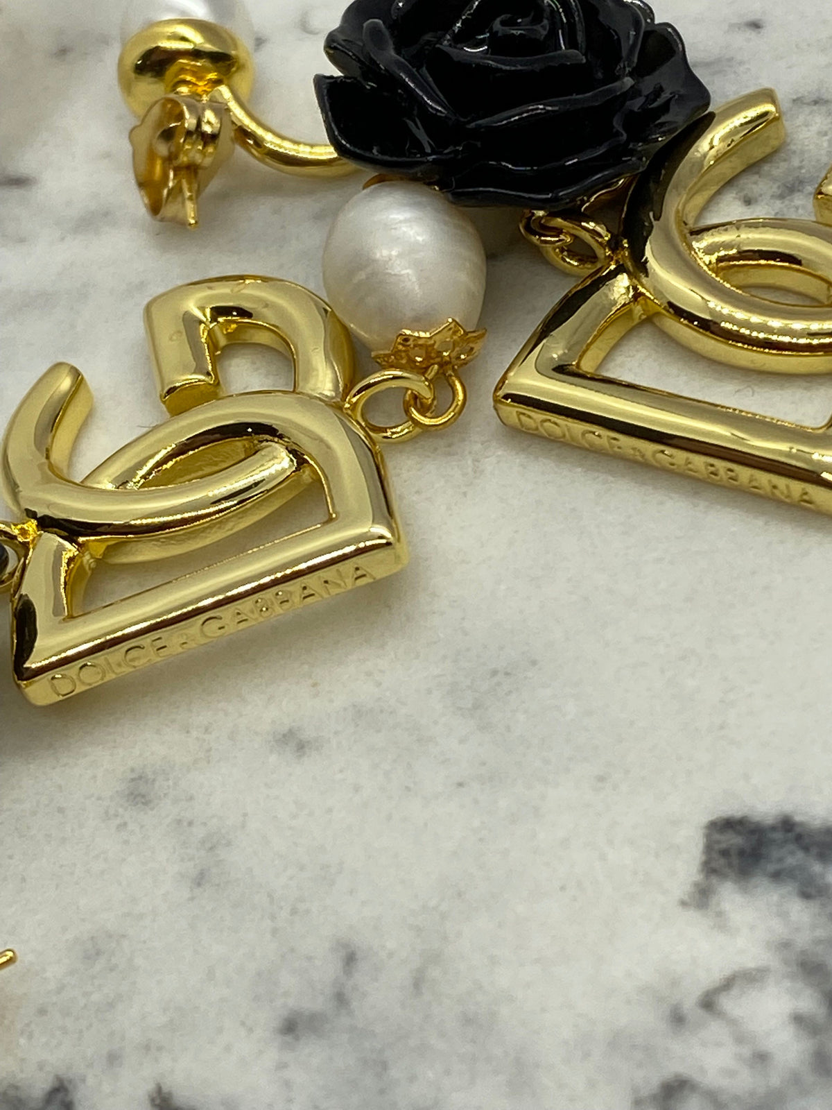 DOLCE & GABBANA  D&G Black Rose Pendant Earrings - Pre owned