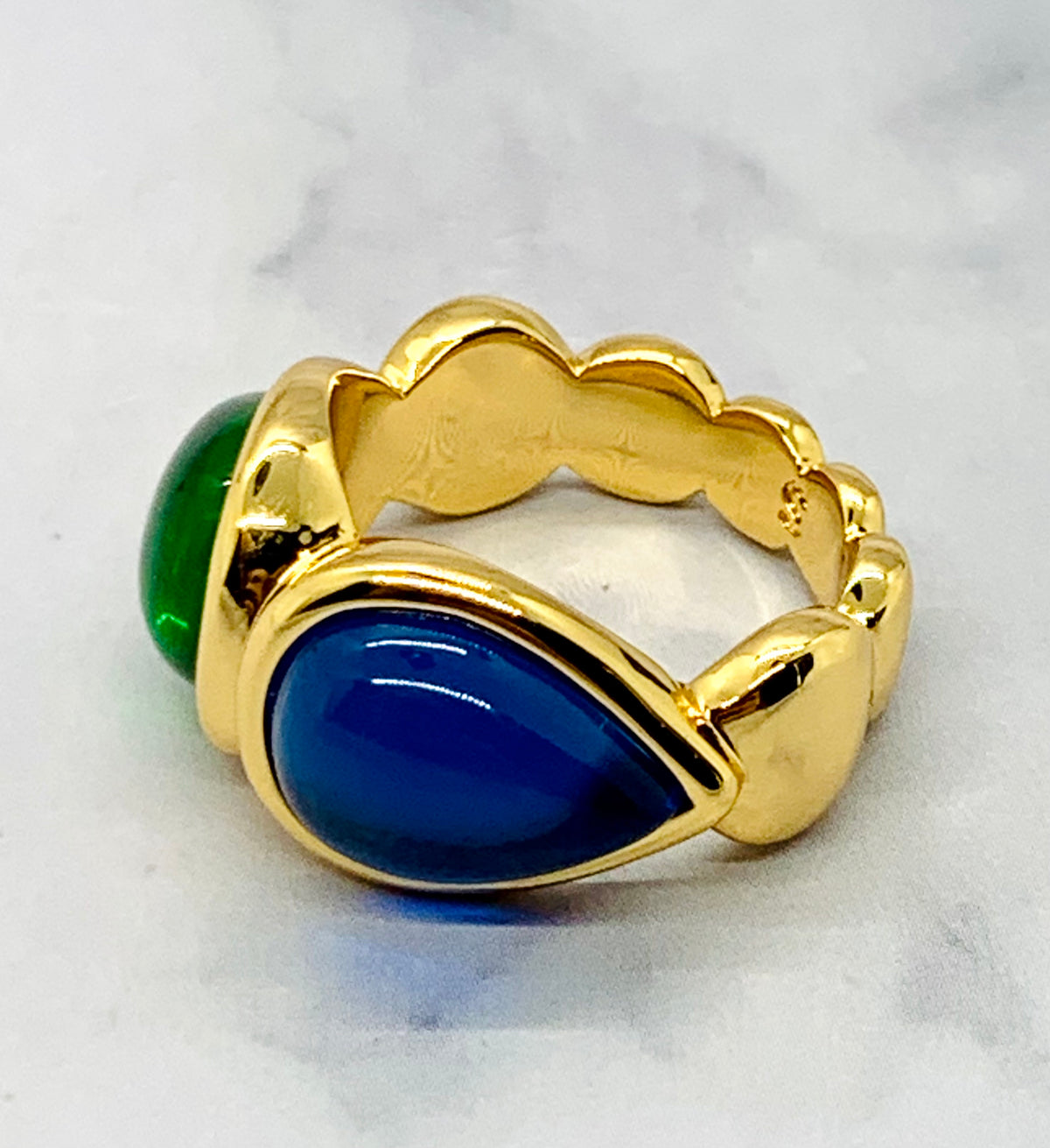 YSL YVES SAINT LAURENT Vintage Stone ring Sz 7 - Pre ownedDESCRIPTION  Measureme