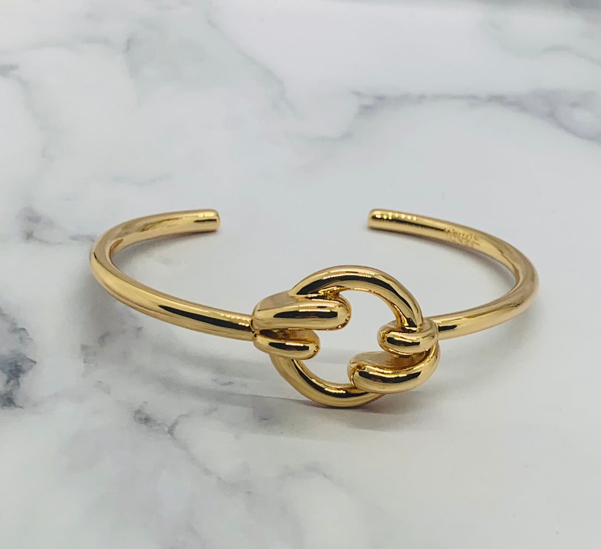 FENDI Filo Gold Tone Cuff Bracelet - Pre owned