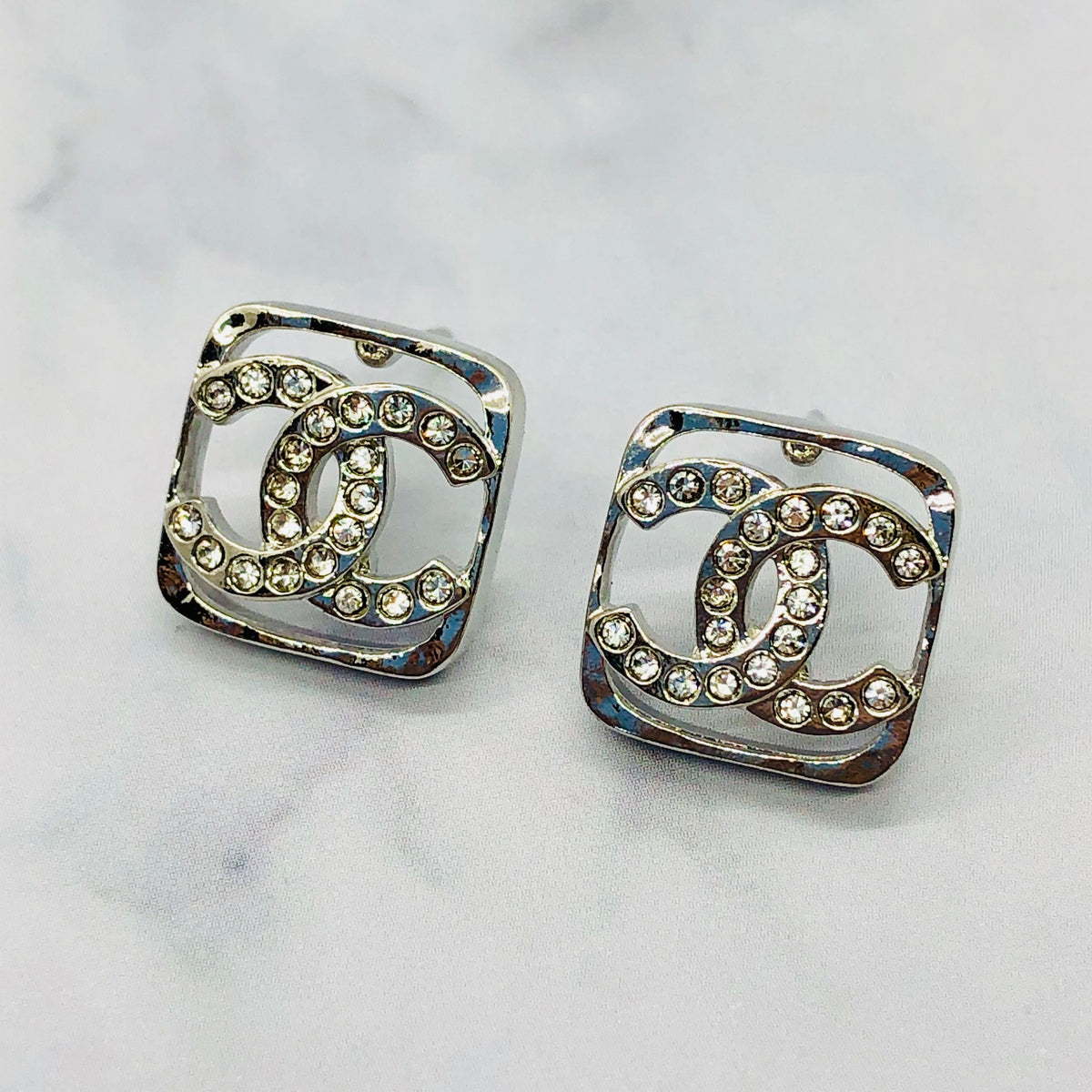 CHANEL CC Silver Tone Square Rhinestone Earrings - Pre owned