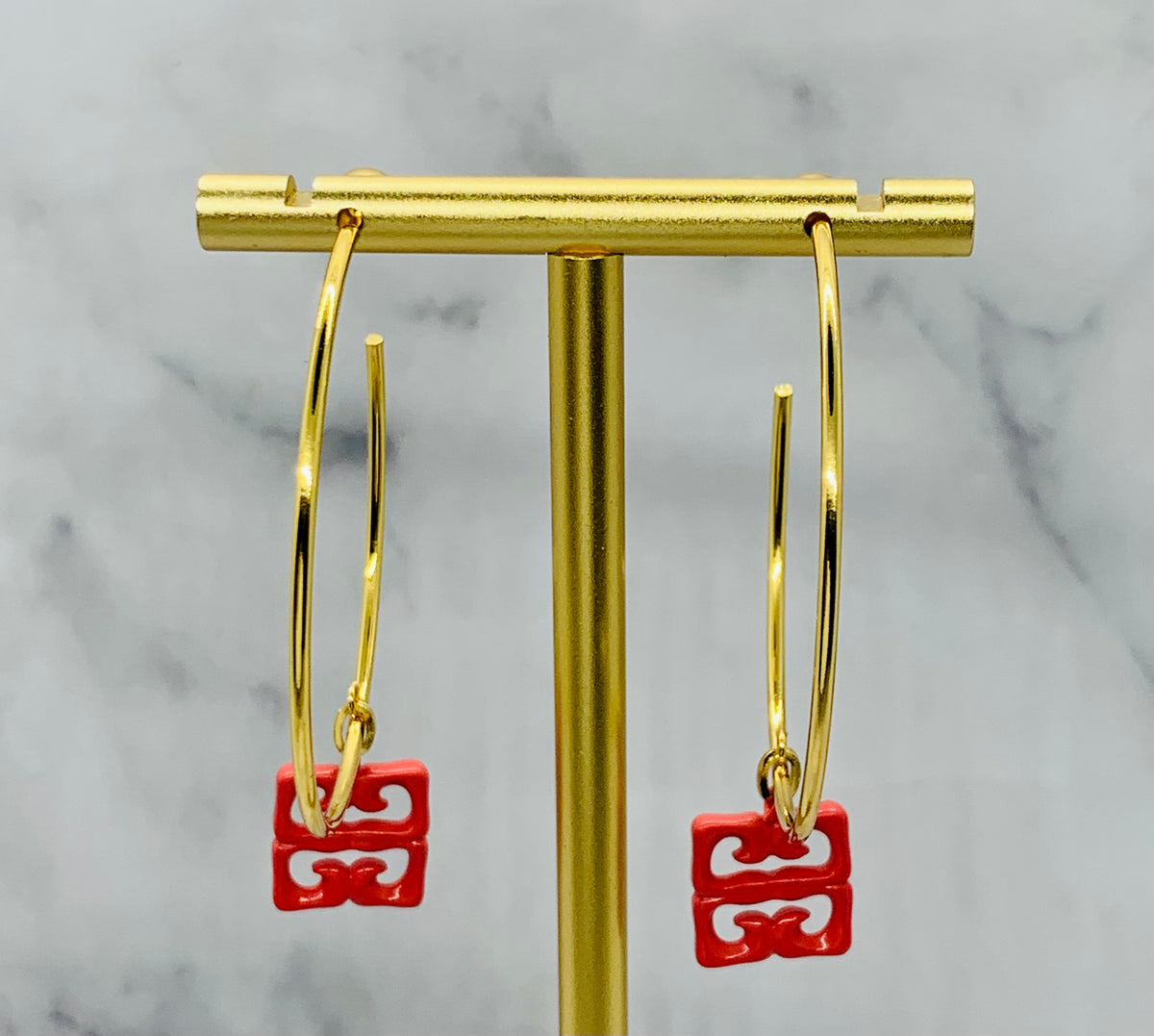 GIVENCHY Red Monogram Hoop Earrings - Pre owned