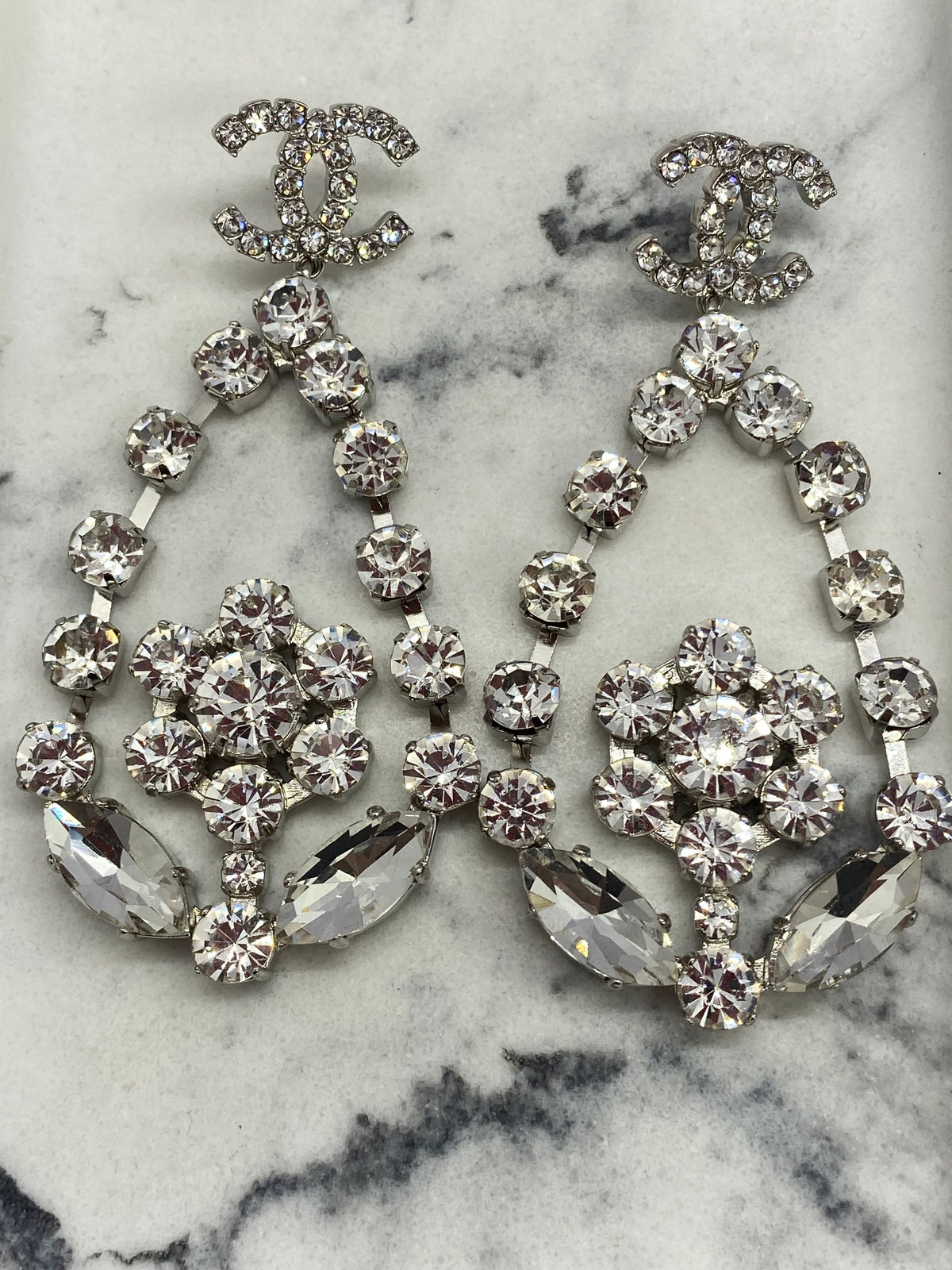 CHANEL CC Silver Tone Rhinestone Chandelier Earrings - Pre owned