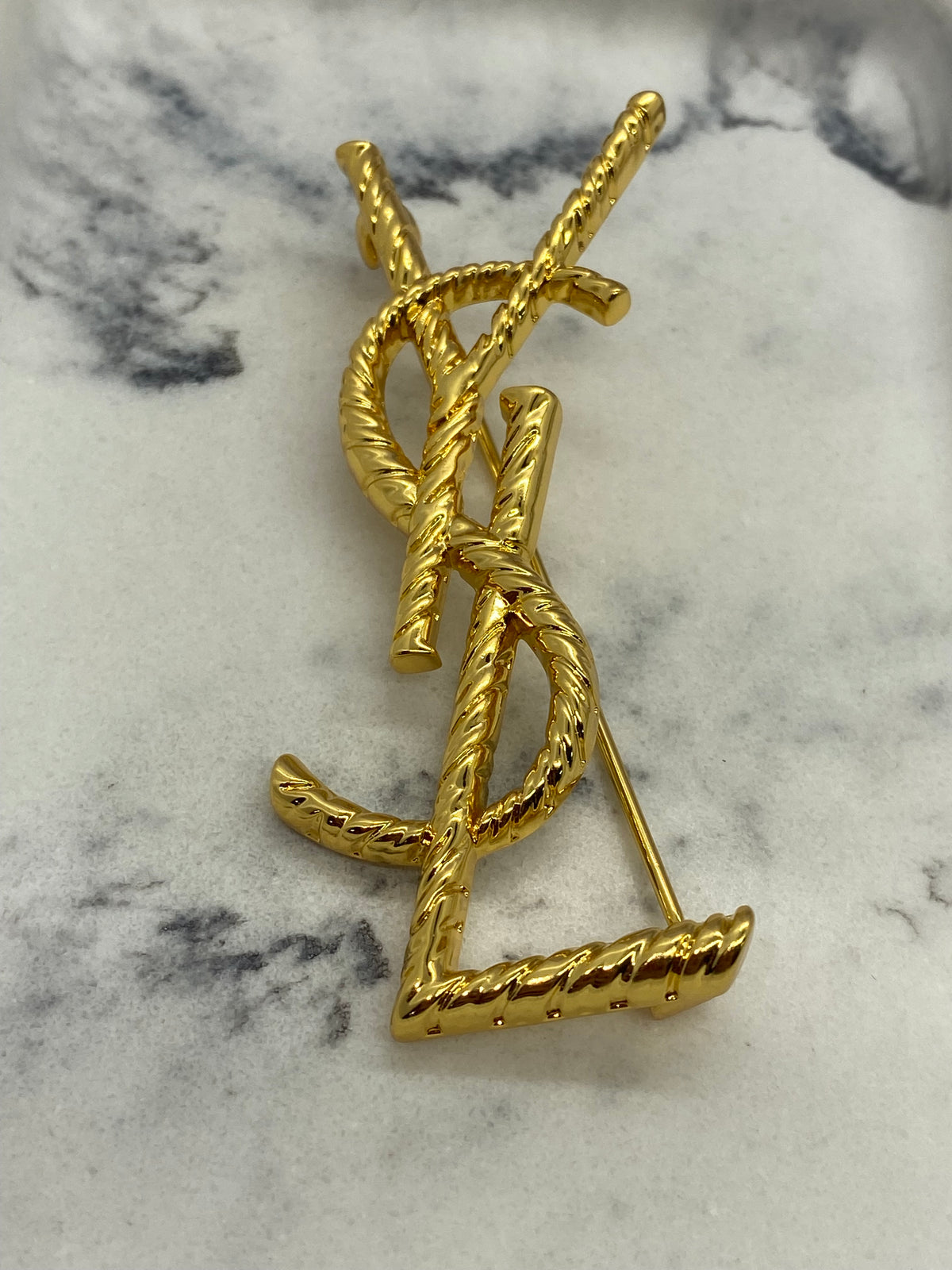Auth YSL YVES SAINT LAURENT Gold Tone Brooch Pin - Pre owned