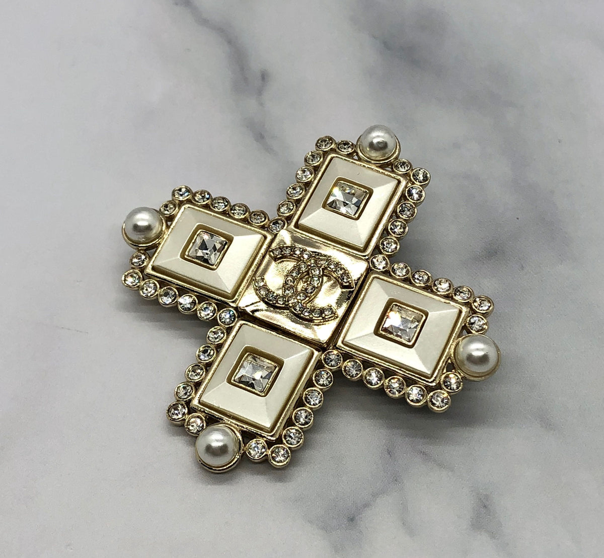 CHANEL CC Rhinestone Cross Brooch Pin - Pre owned