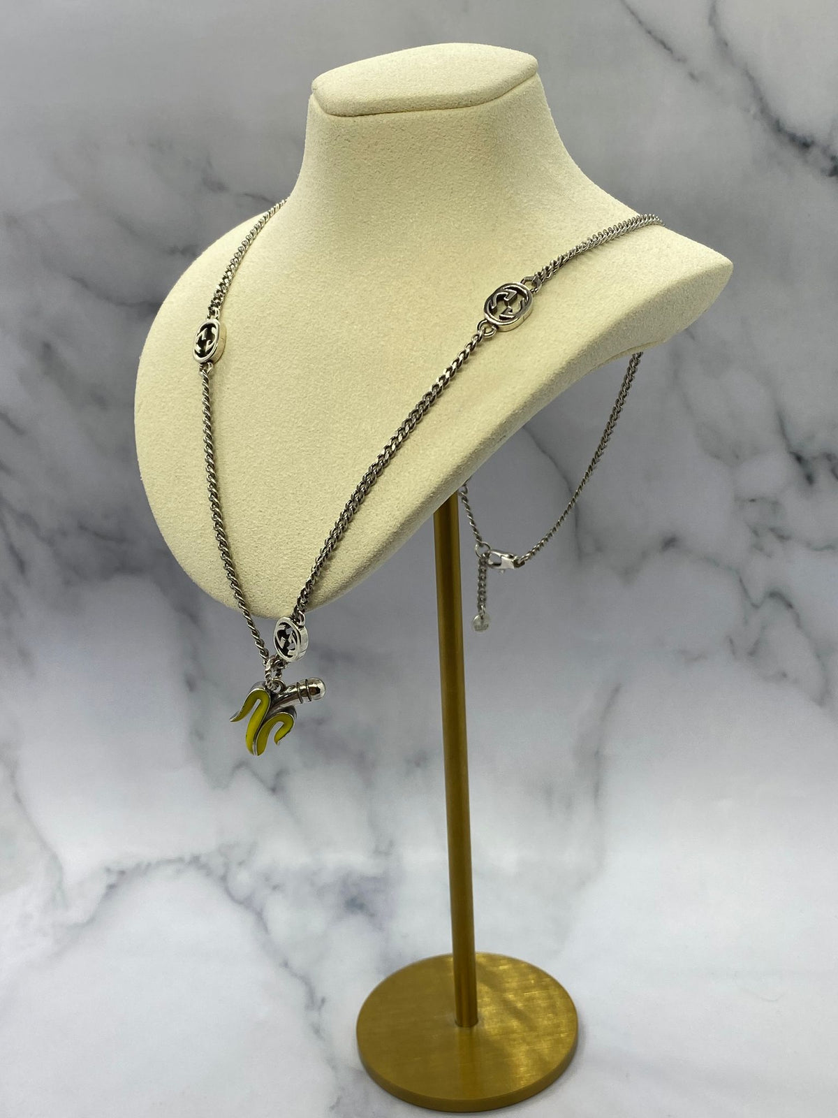 GUCCI GG Silver Tone Banana Chain Necklace