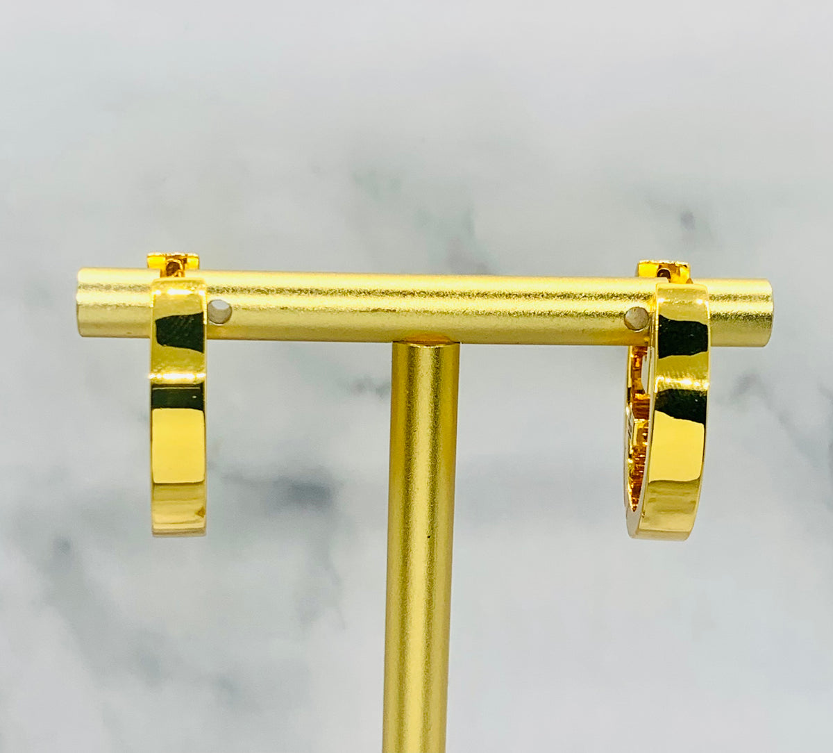 GUCCI GG Gold Tone Hoop Earrings - Pre owned
