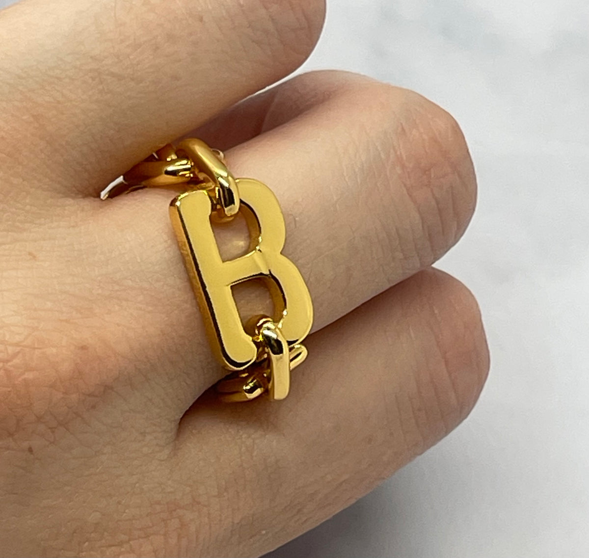BALENCIAGA B Gold Tone Chain Ring size 7 - Pre owned