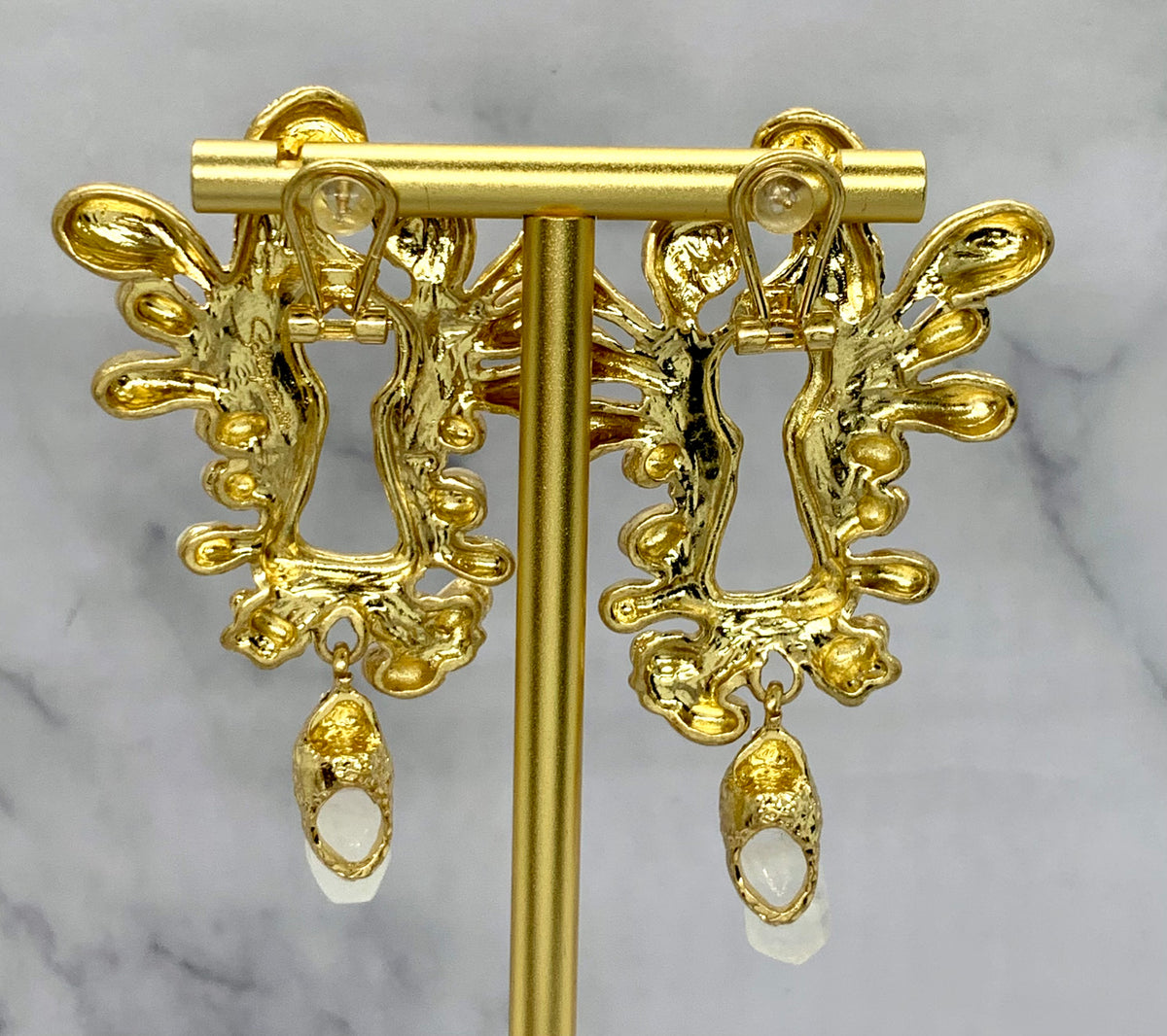 SCHIAPARELLI Statement Key Hole Gold Earrings - Pre owned