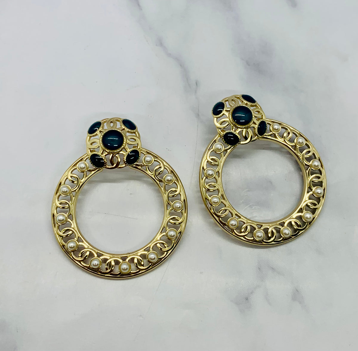 CHANEL CC 2019 Gold Rhinestone Hoop Earrings - USED