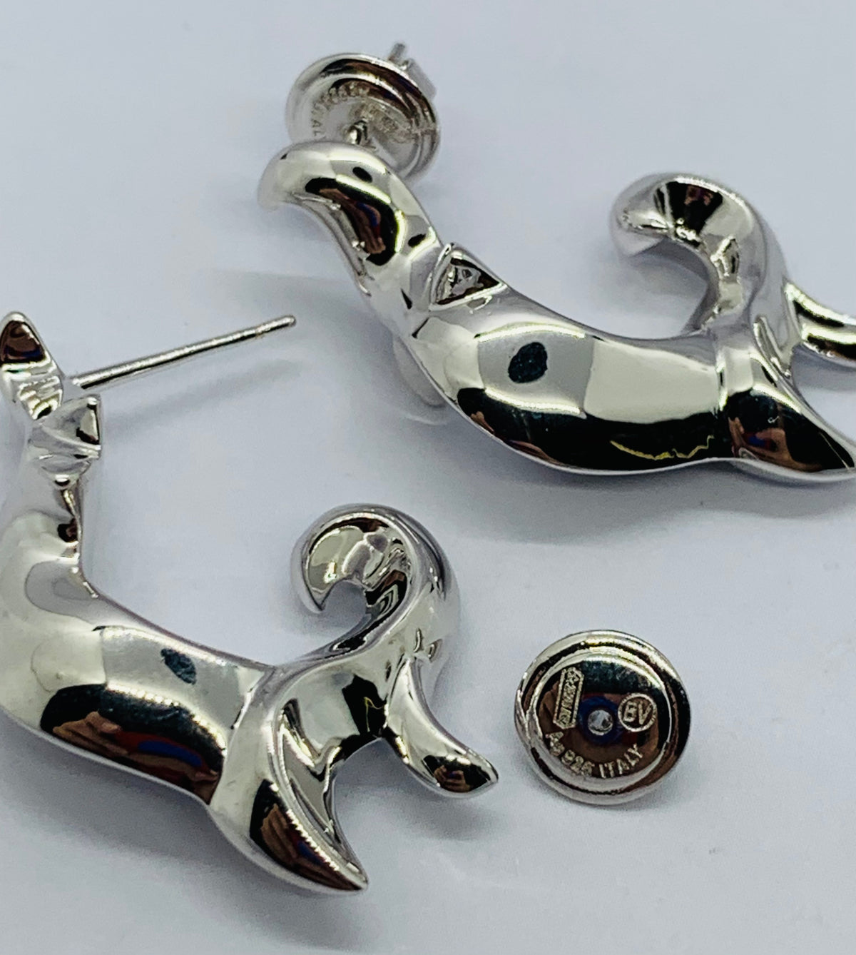 BOTTEGA VENETA Silver Tone Pendant Earrings - Pre owned