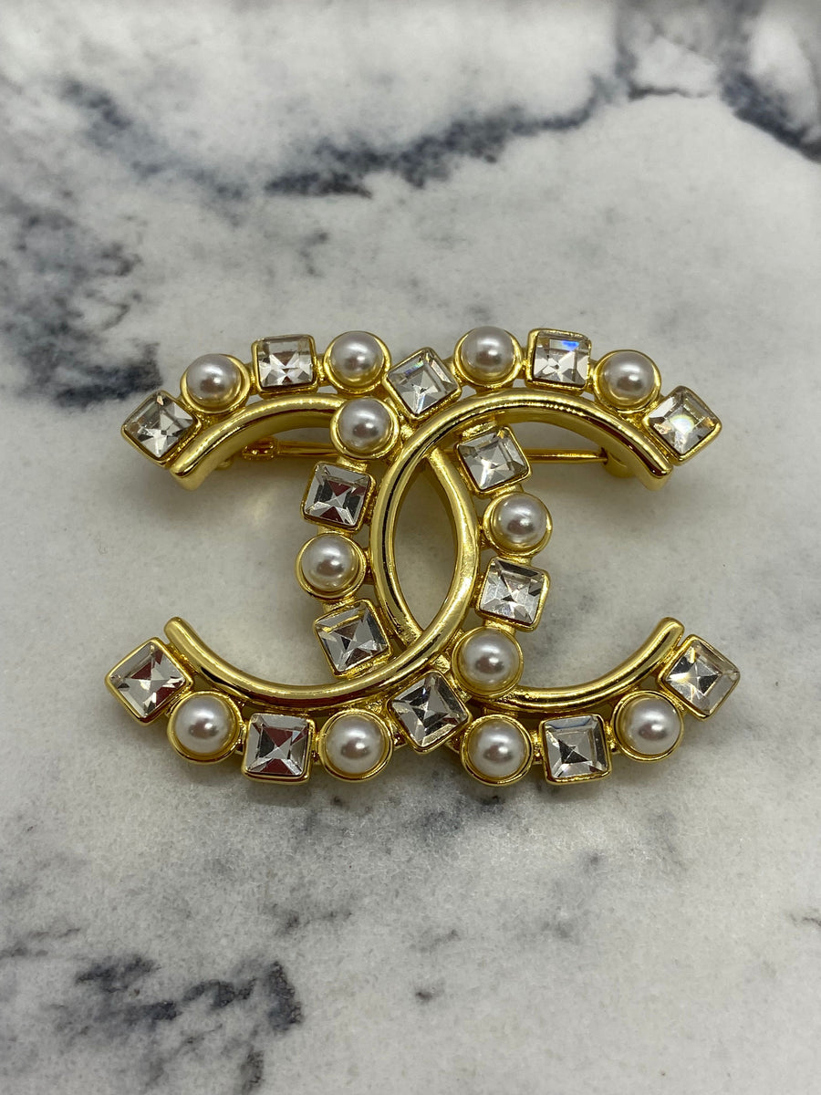CHANEL CC Gold Tone Rhinestone Brooch Pin - USED