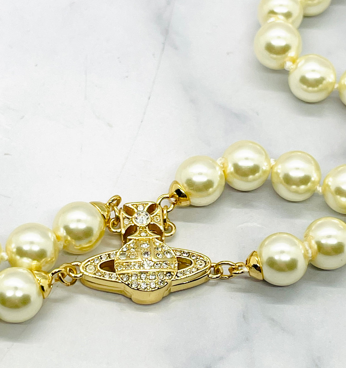VIVIENNE WESTWOOD Pearl Choker Necklace - Pre owned