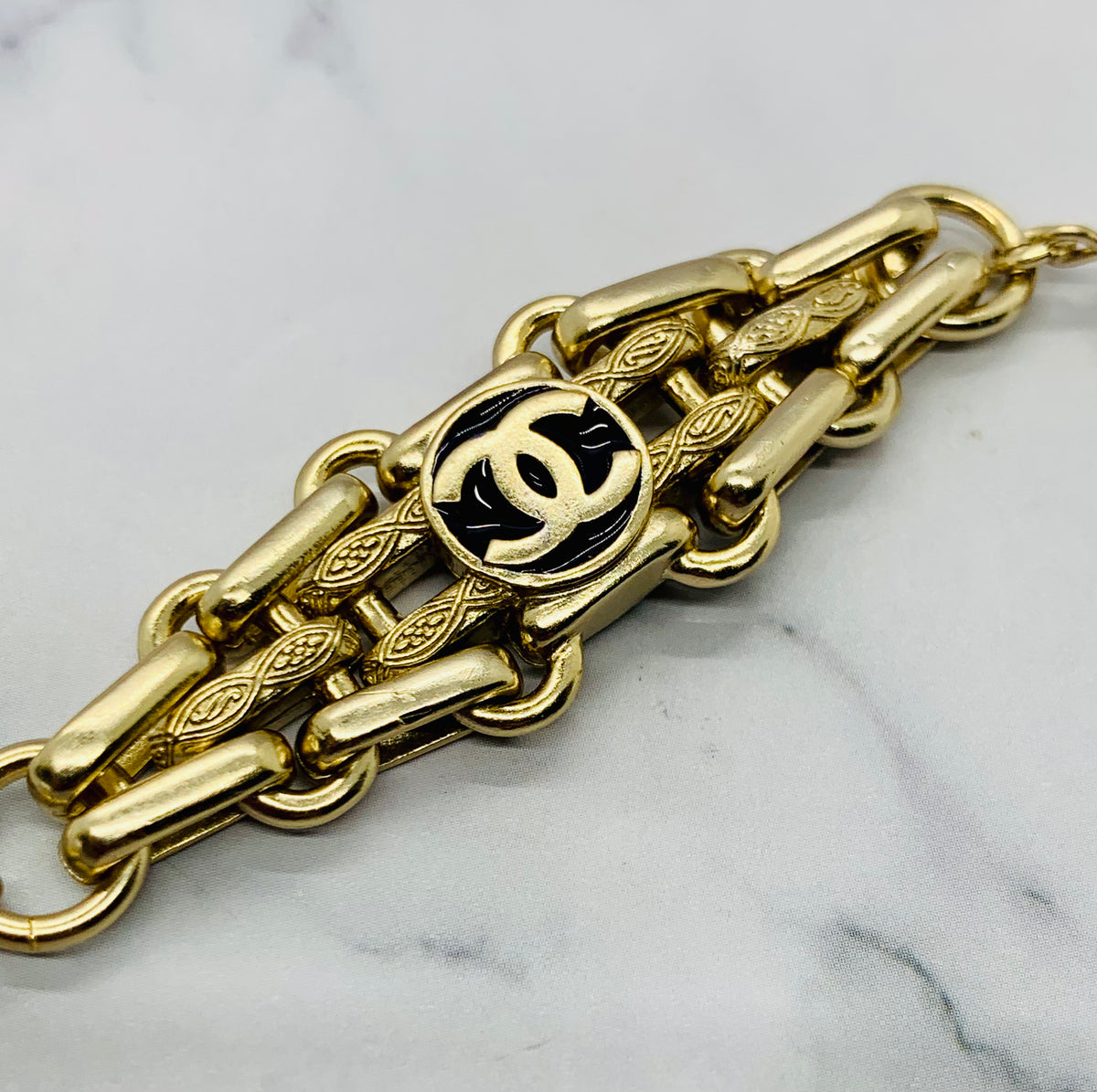 CHANEL CC Vintage Bracelet - Used