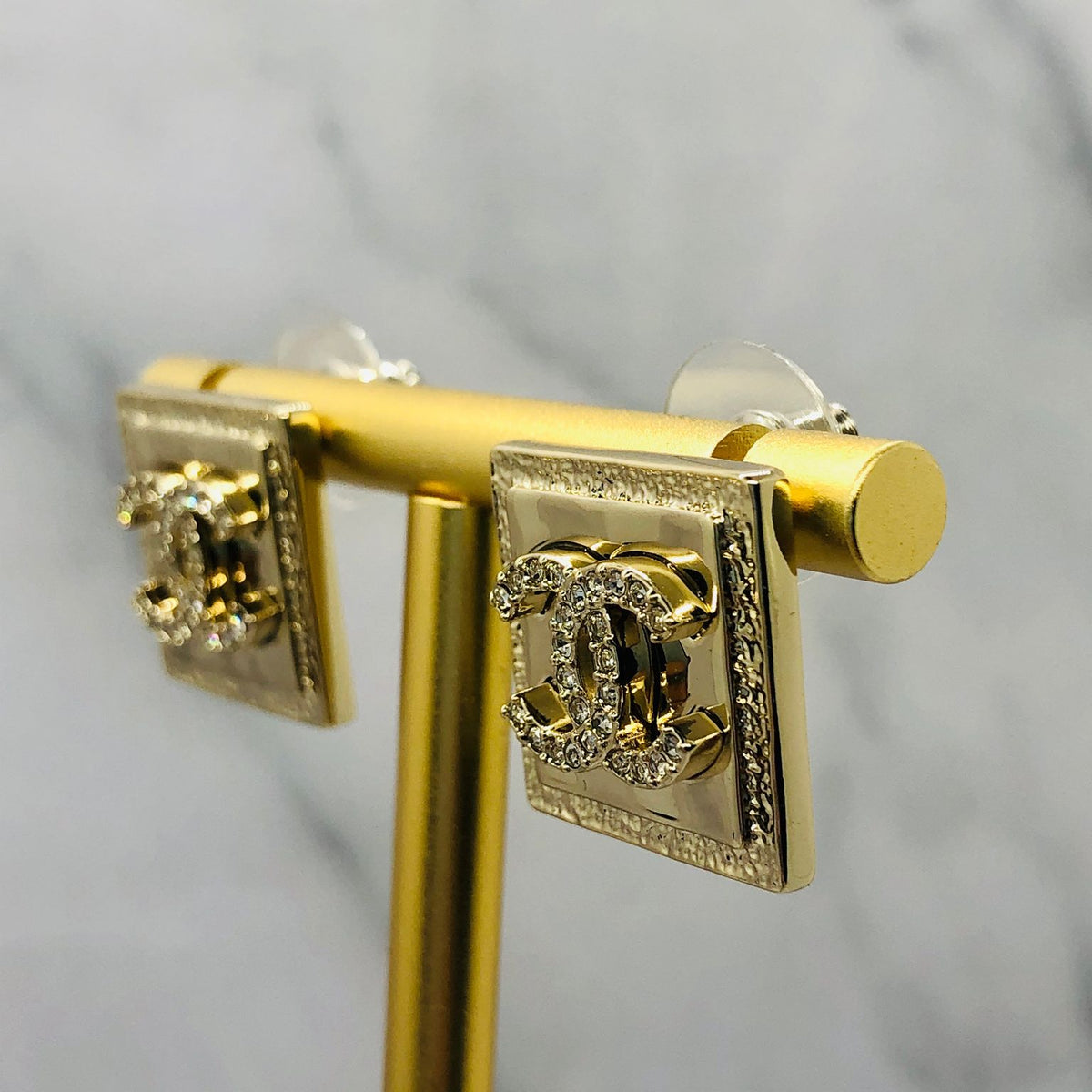 CHANEL CC Rhinestone Square Earrings - Pre owned