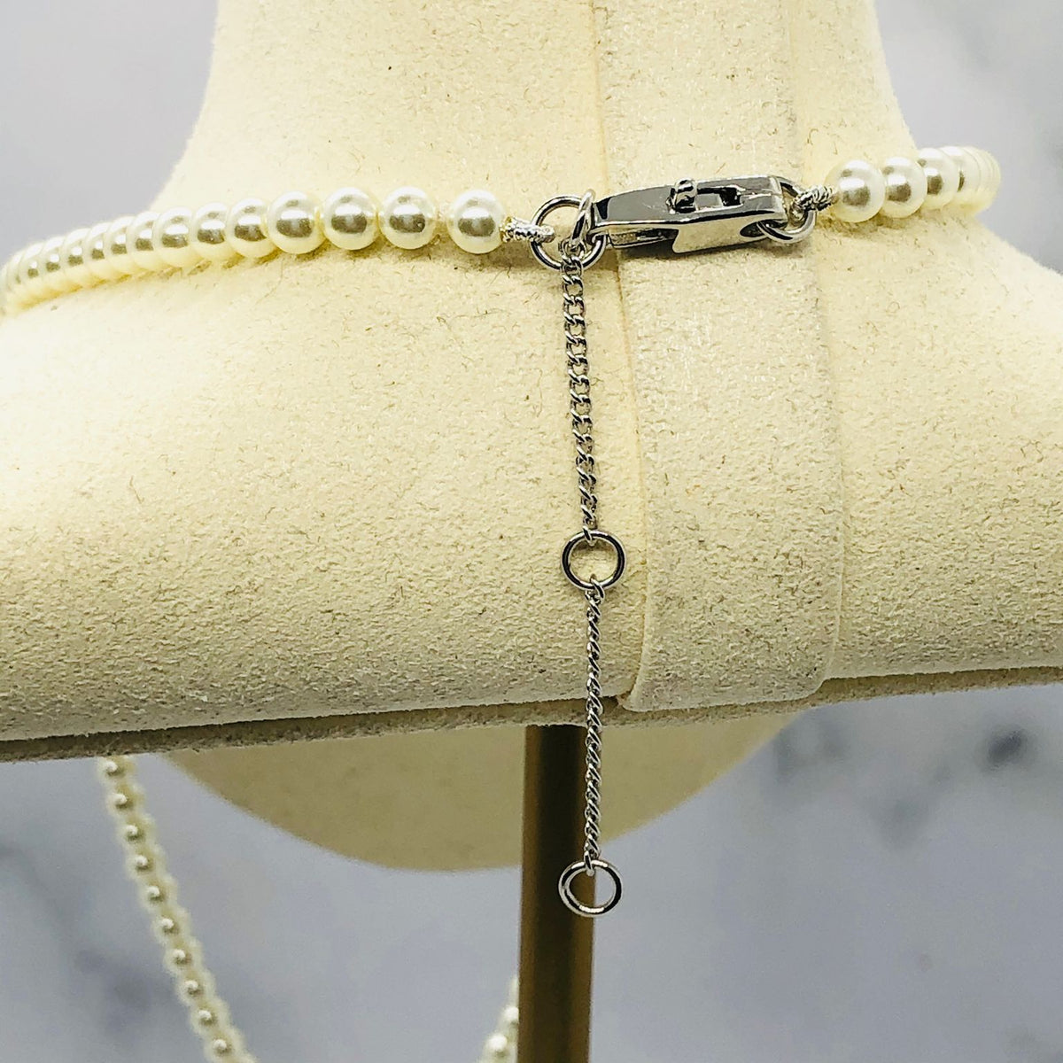 CELINE Faux Pearl Monogram Trim Necklace - Pre owned