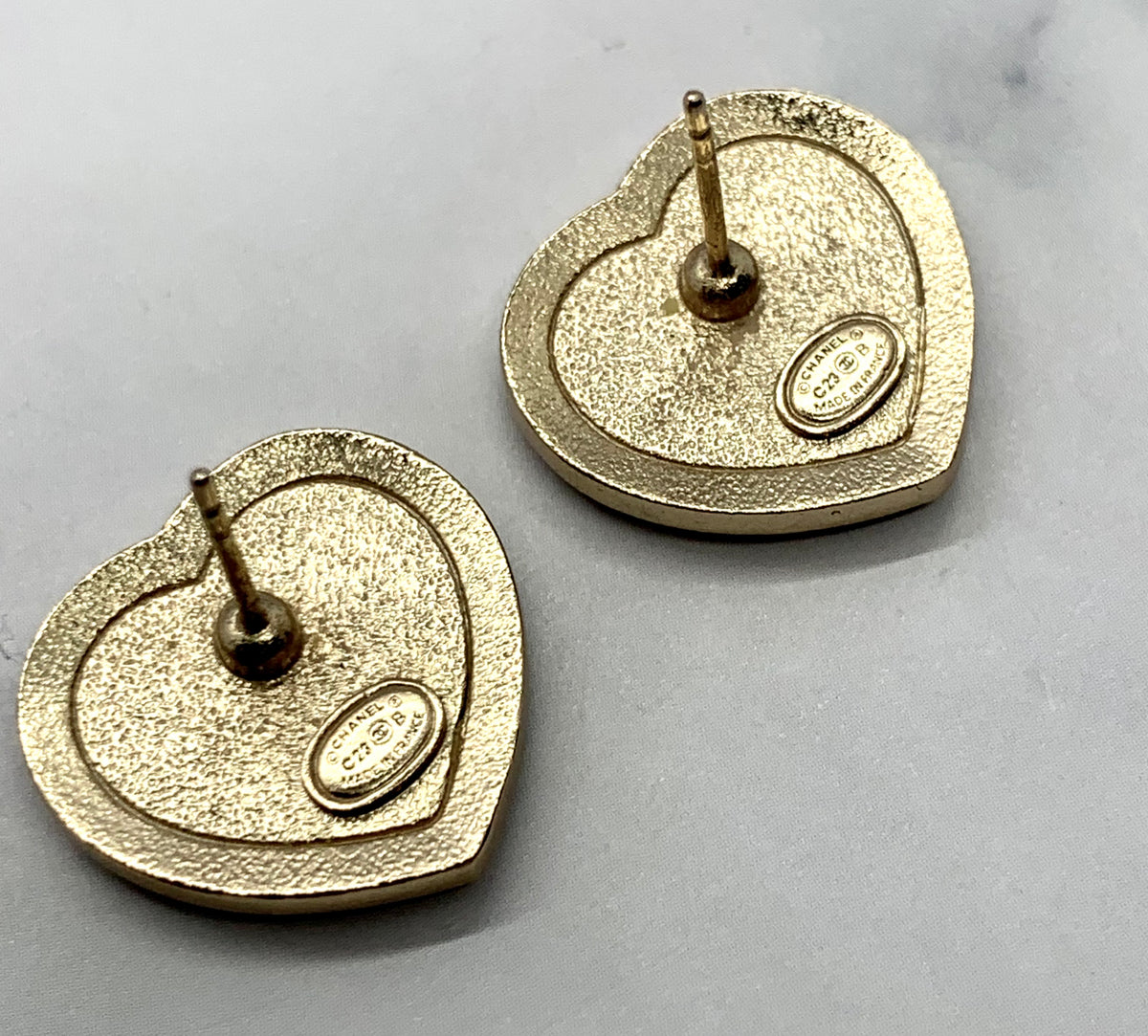 CHANEL CC Heart Rhinestone Earrings - Pre owned
