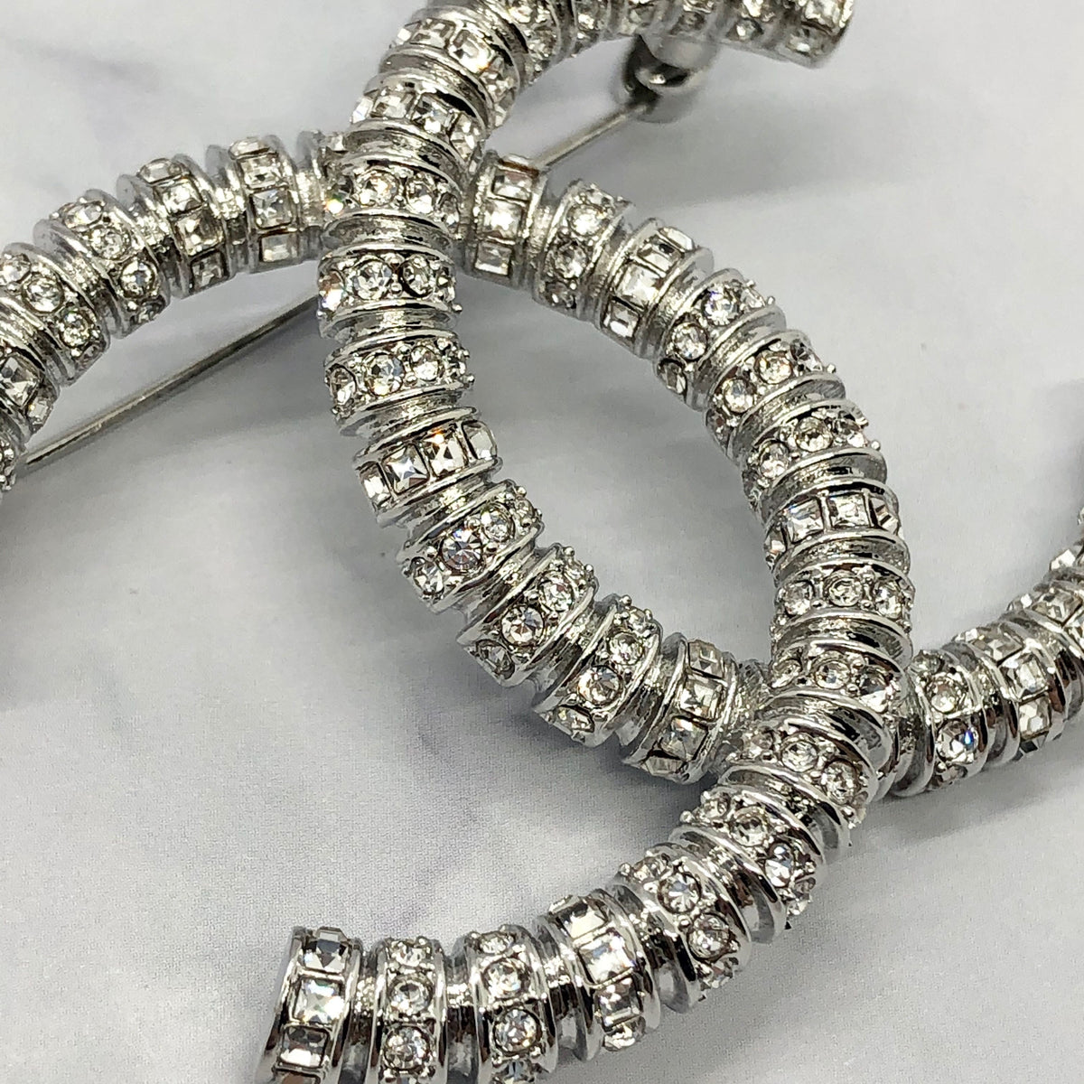 CHANEL CC Silver Tone Rhinestone Brooch Pin - Pre owned