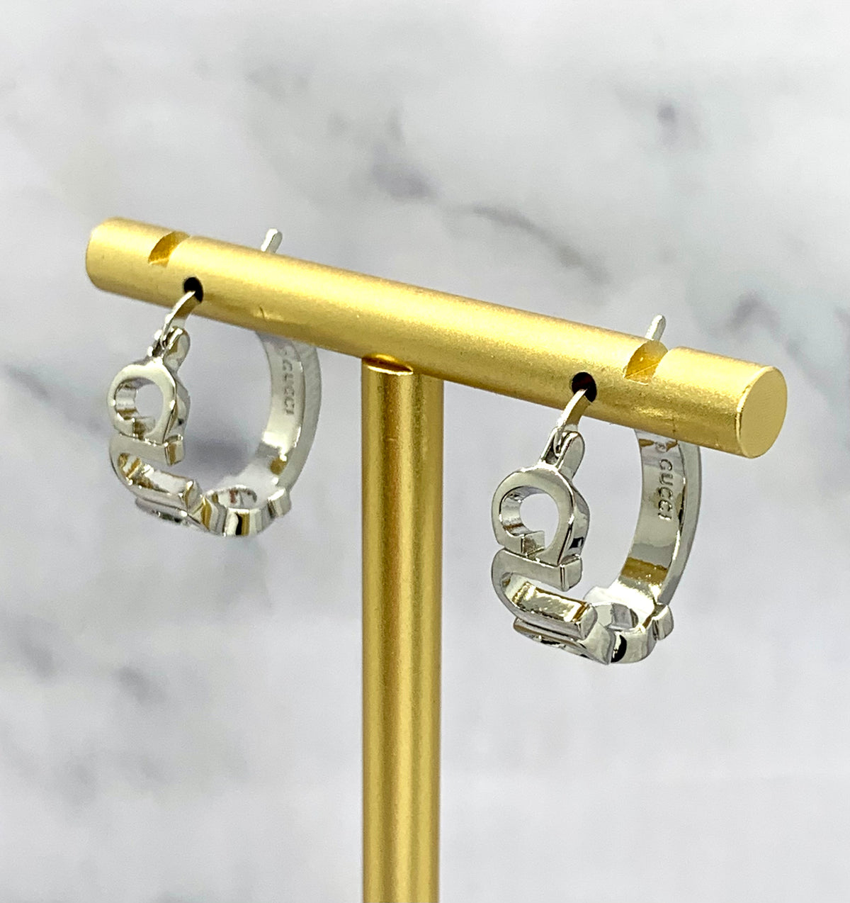 GUCCI Silver Tone Hoop Earrings - Pre owned