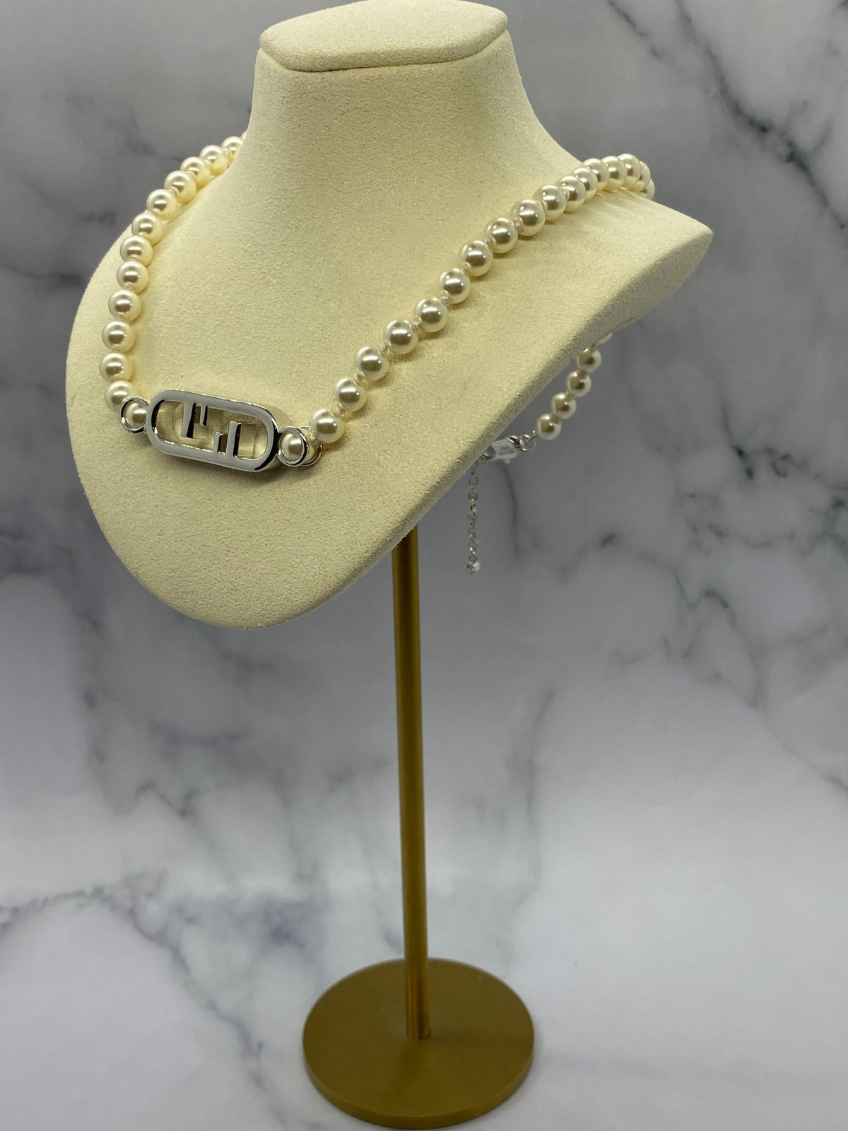 FENDI FF Faux Pearl Monogram Necklace - Pre owned