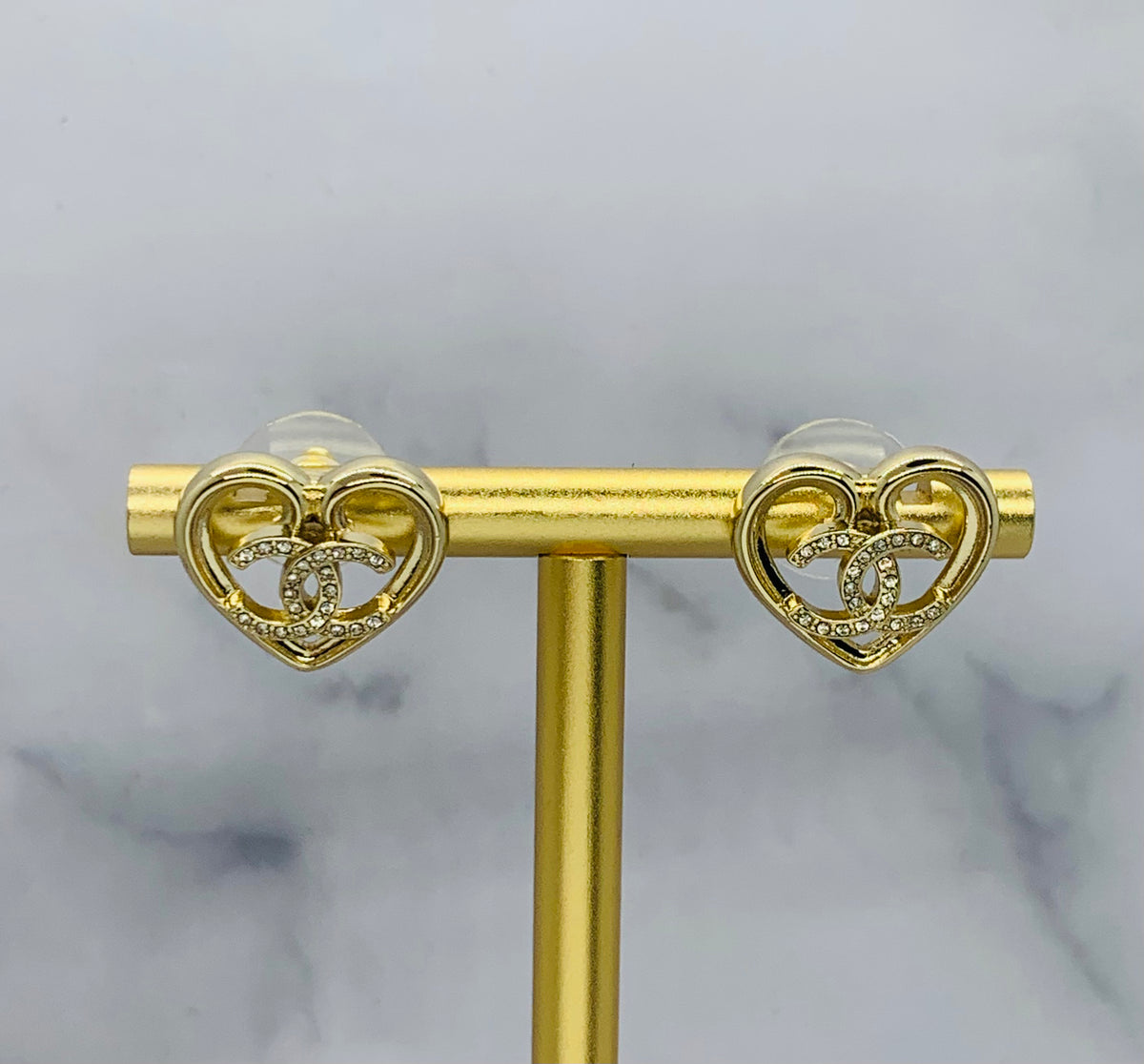 CHANEL CC Heart Rhinestone Earrings - Pre owned