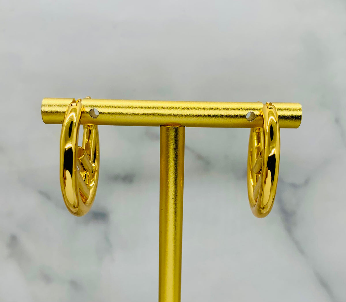 FENDI FF Gold Monogram Hoop Earrings - Pre owned