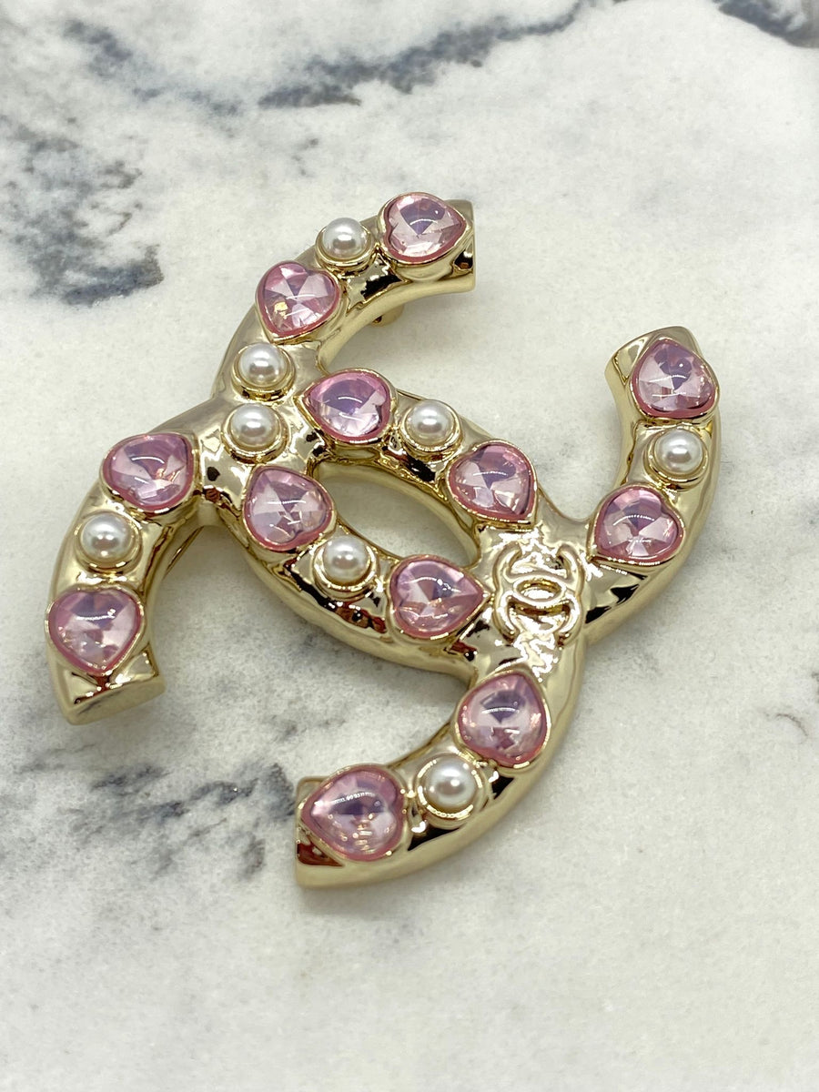 CHANEL CC Pink Heart Rhinestone Brooch Pin