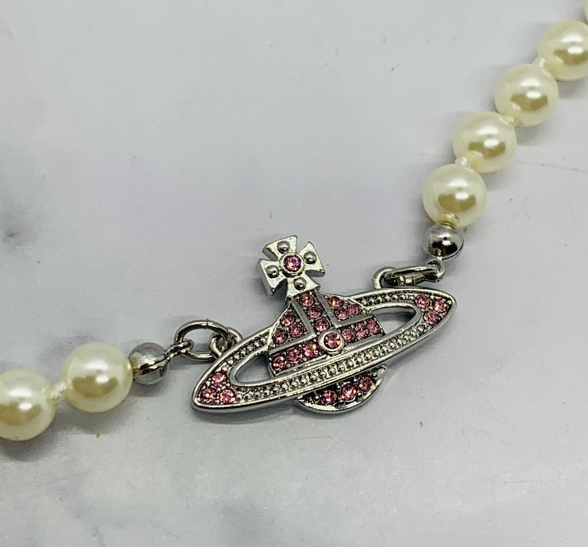 VIVIENNE WESTWOOD Pink Rhinestone Orb Necklace - Pre owned