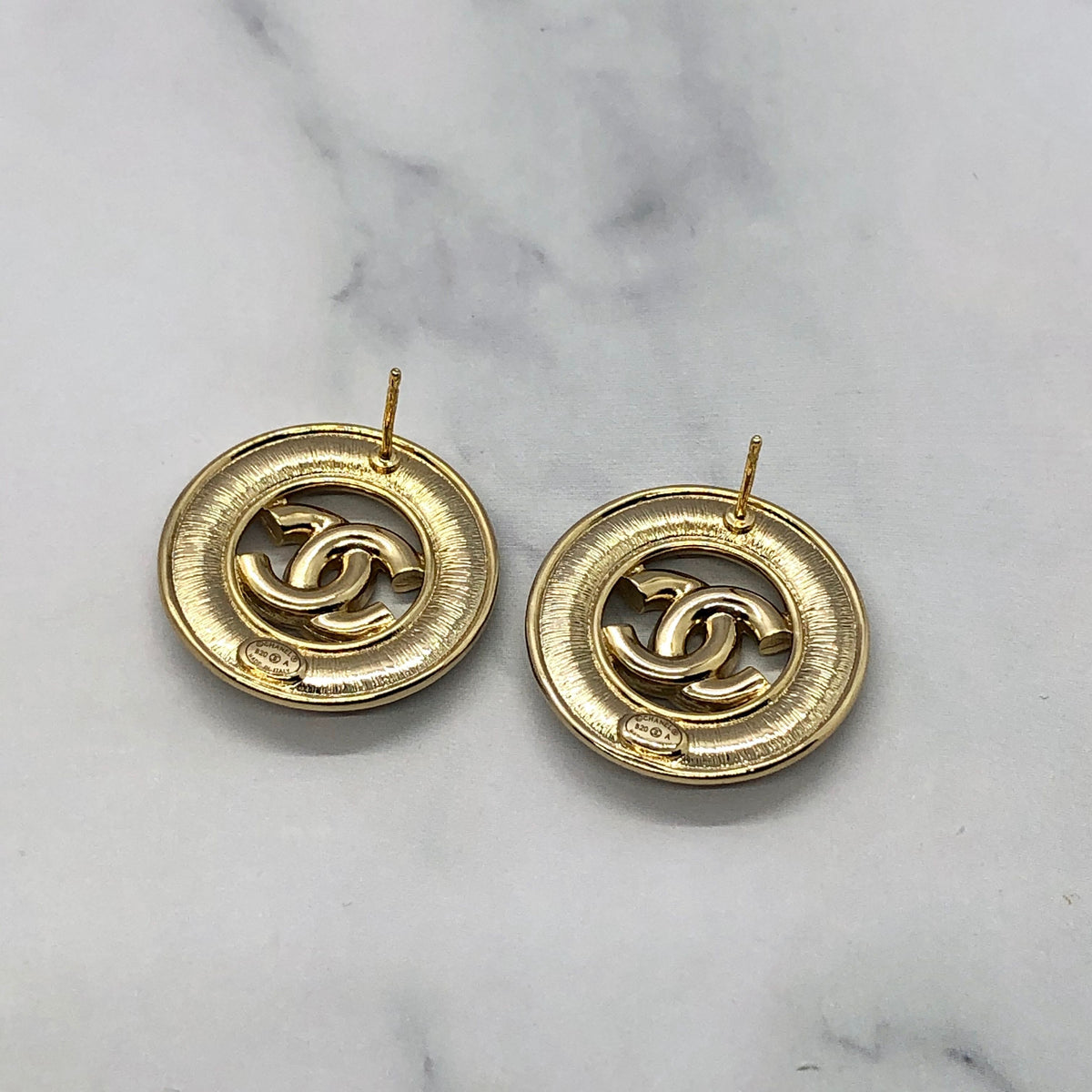 CHANEL CC Gold Tone Rhinestone Circle Earrings - Pre owned