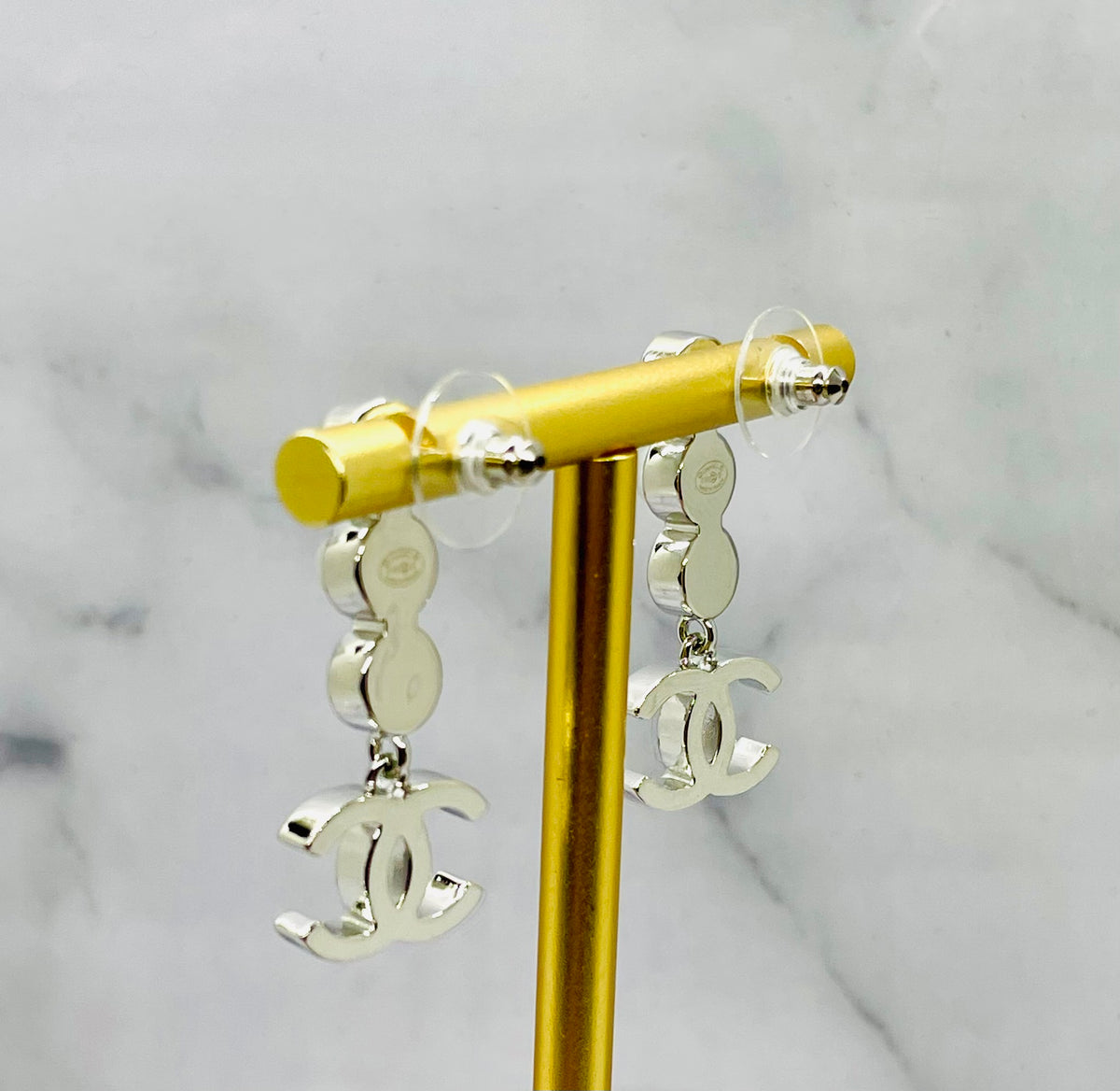 CHANEL CC Rhinestone Pendant Earrings - Pre owned